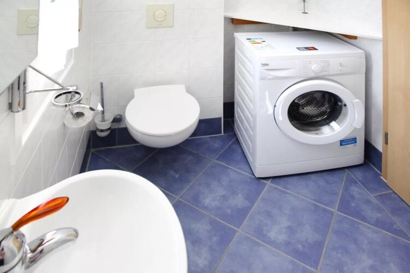 Adler 145 qm-Bathroom