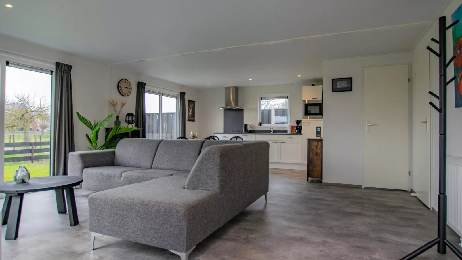 De Zwaluw-Living room