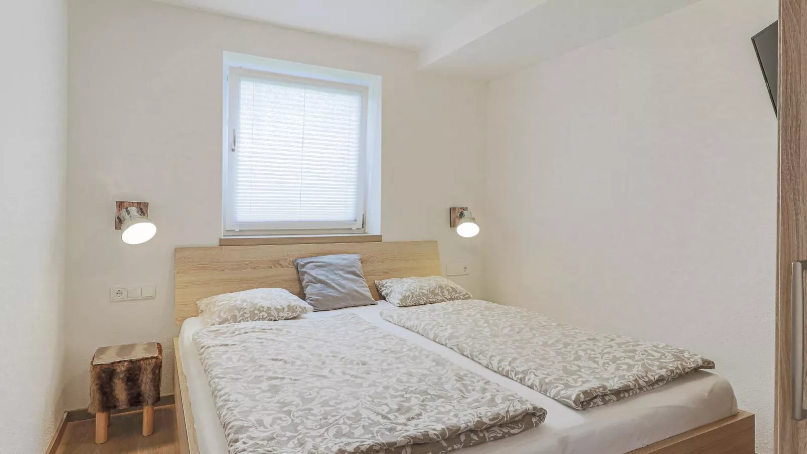 Michaela-Bedroom