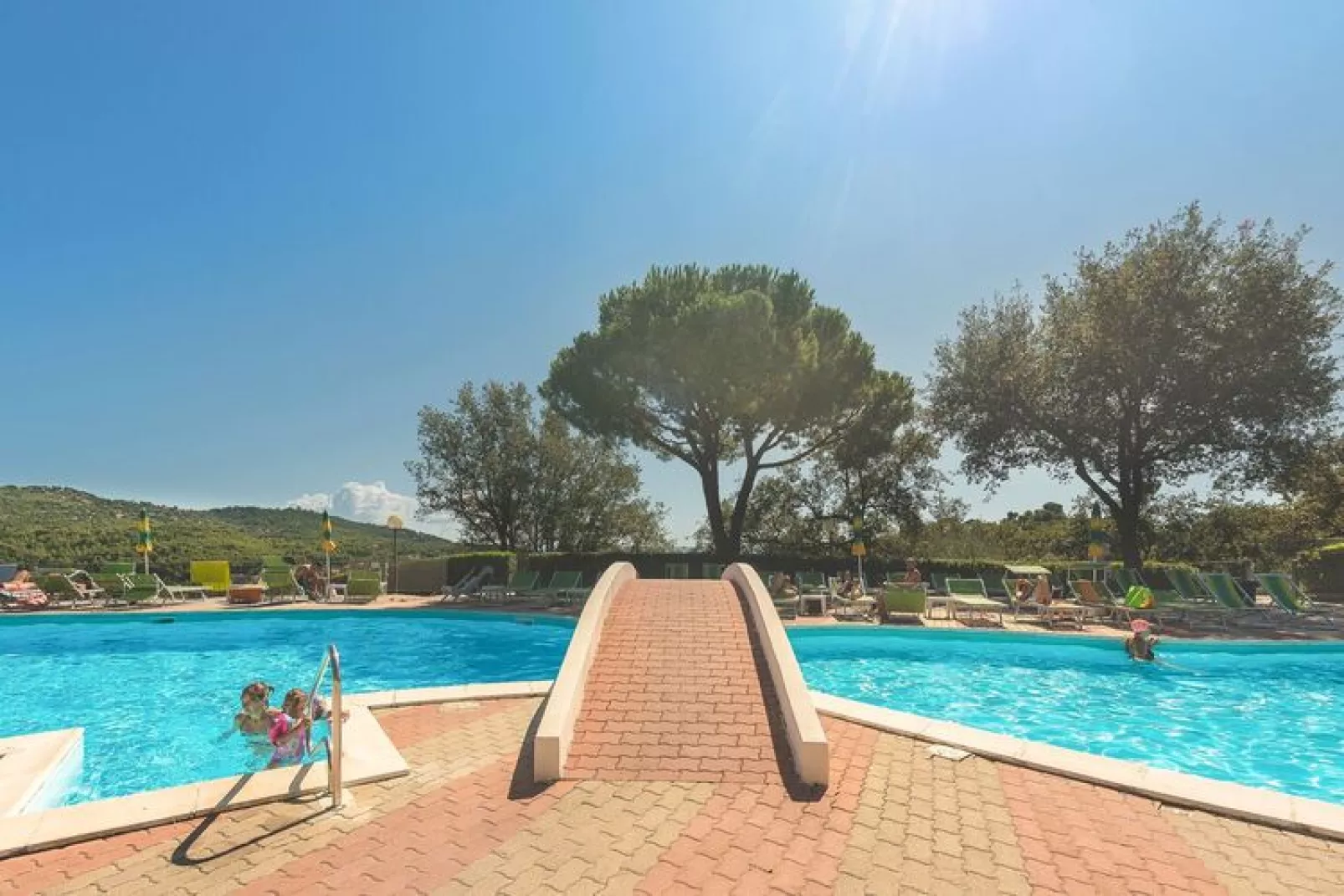Ferienanlage Villaggio Colombo Andora Typ VT4 / V4-Pool