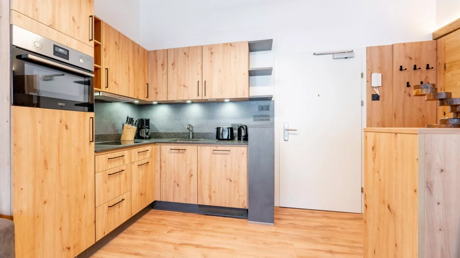 Falken Suites TOP 7-Kitchen