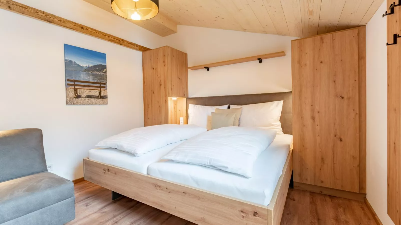 Falken Suites TOP 7-Bedroom