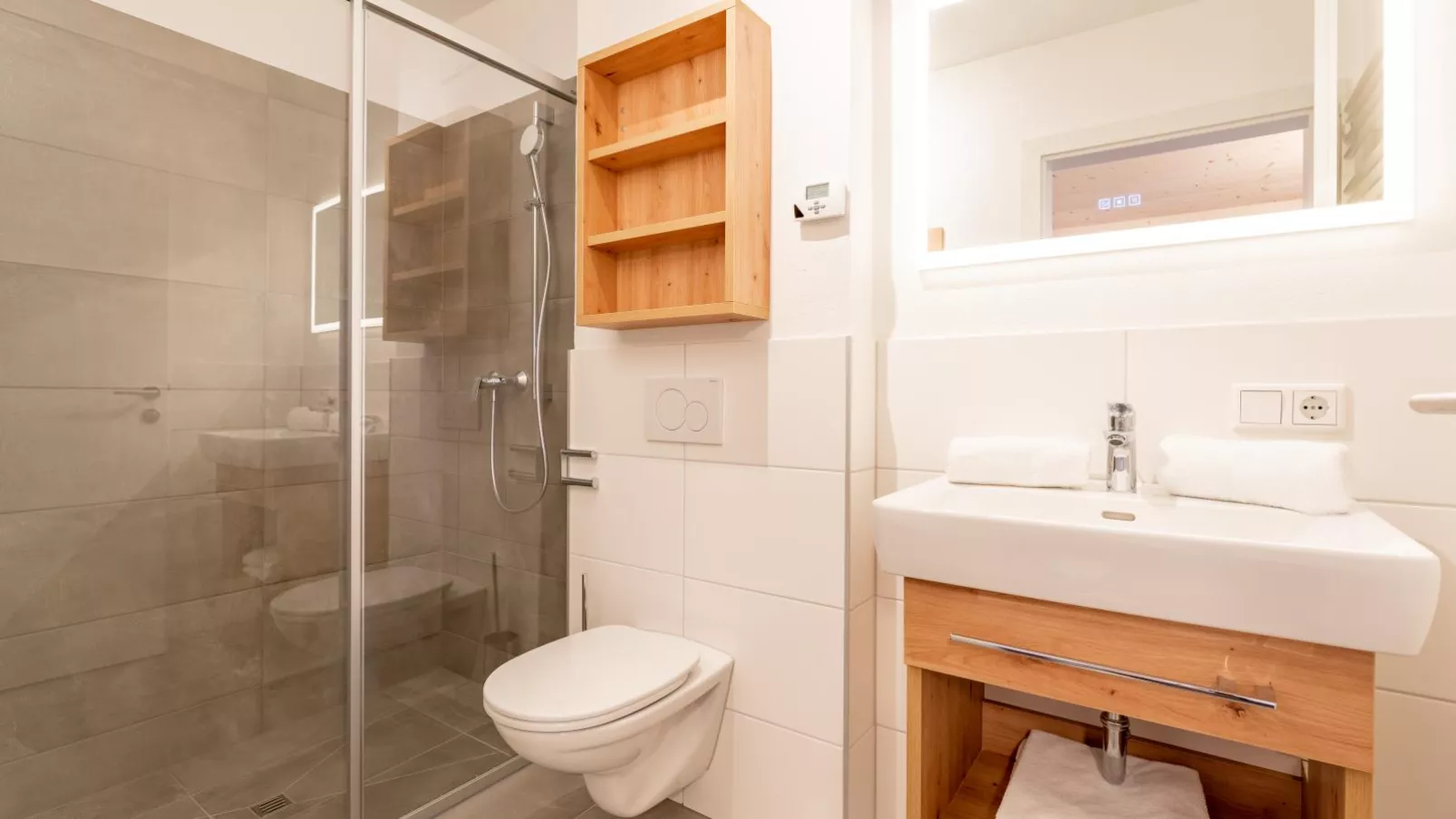 Falken Suites TOP 8-Bathroom