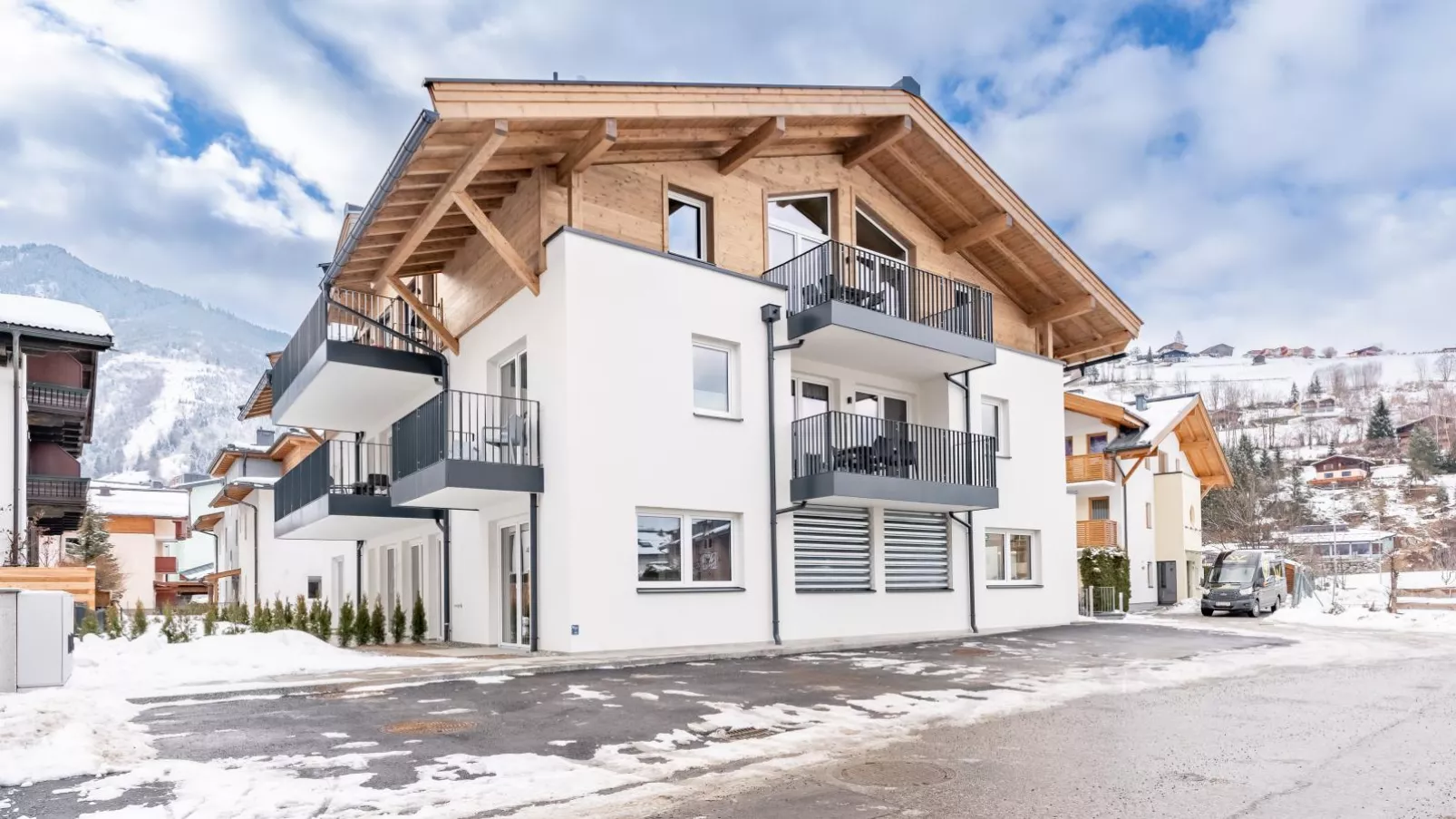 Falken Suites TOP 8-Exterior winter