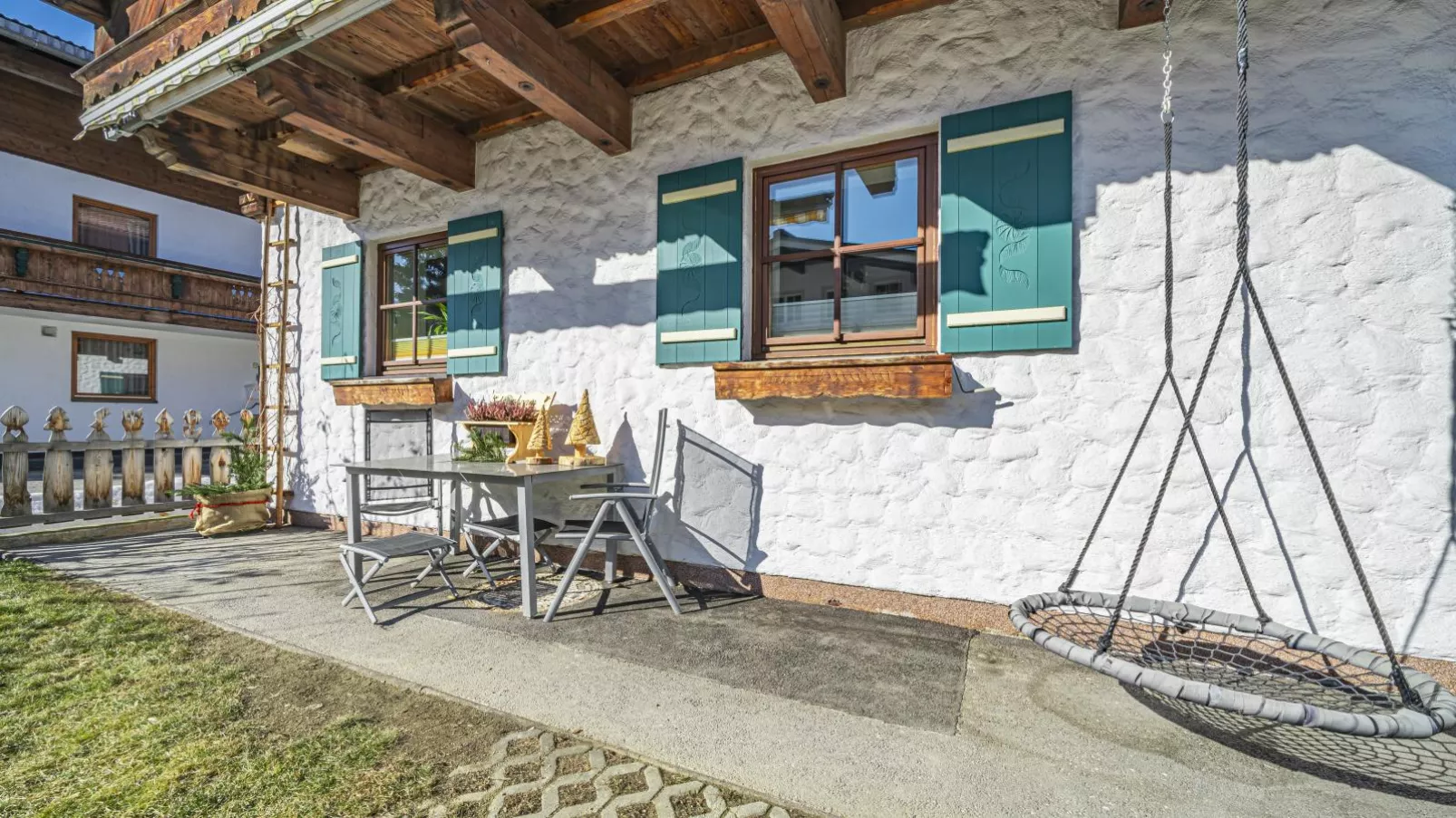 Bergzeit-Terrace balcony