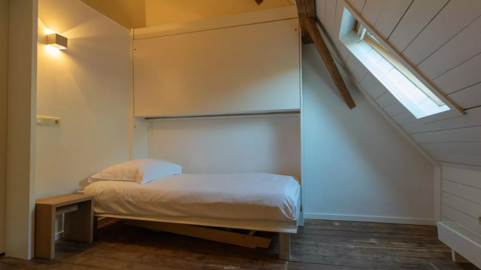 Jager en Hooijmijt-Bedroom