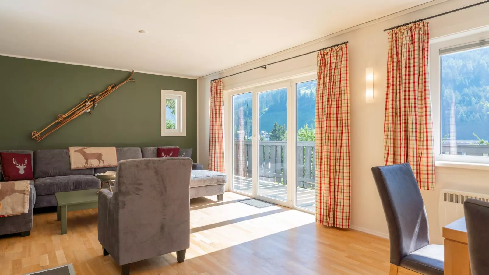 Villa Taube-Living room