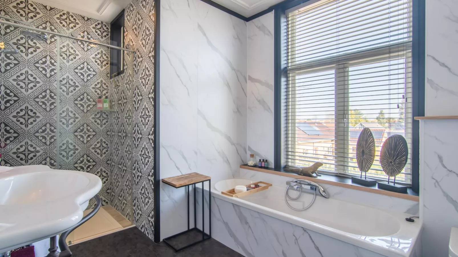 Villa Lucia-Bathroom