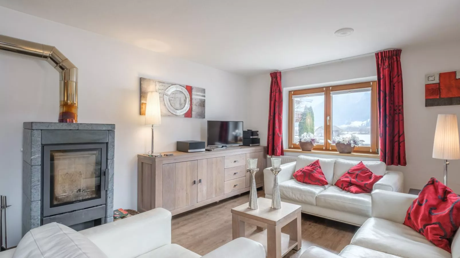 Kitzbüheler Alpen L-Living room
