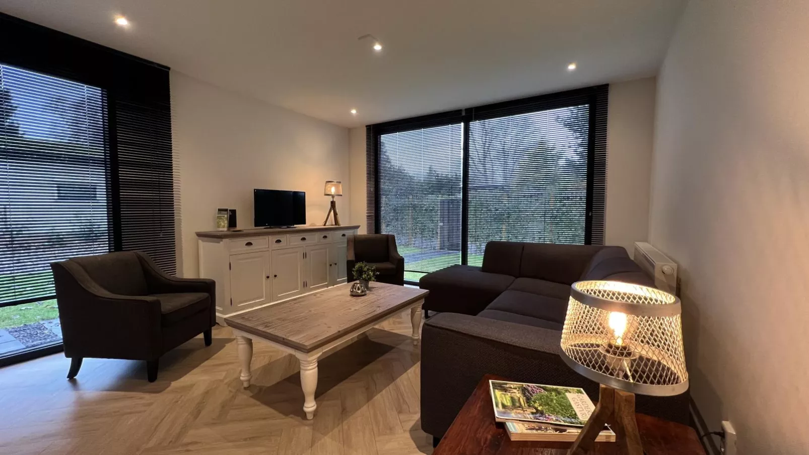 De Veluwse houtduif-Living room