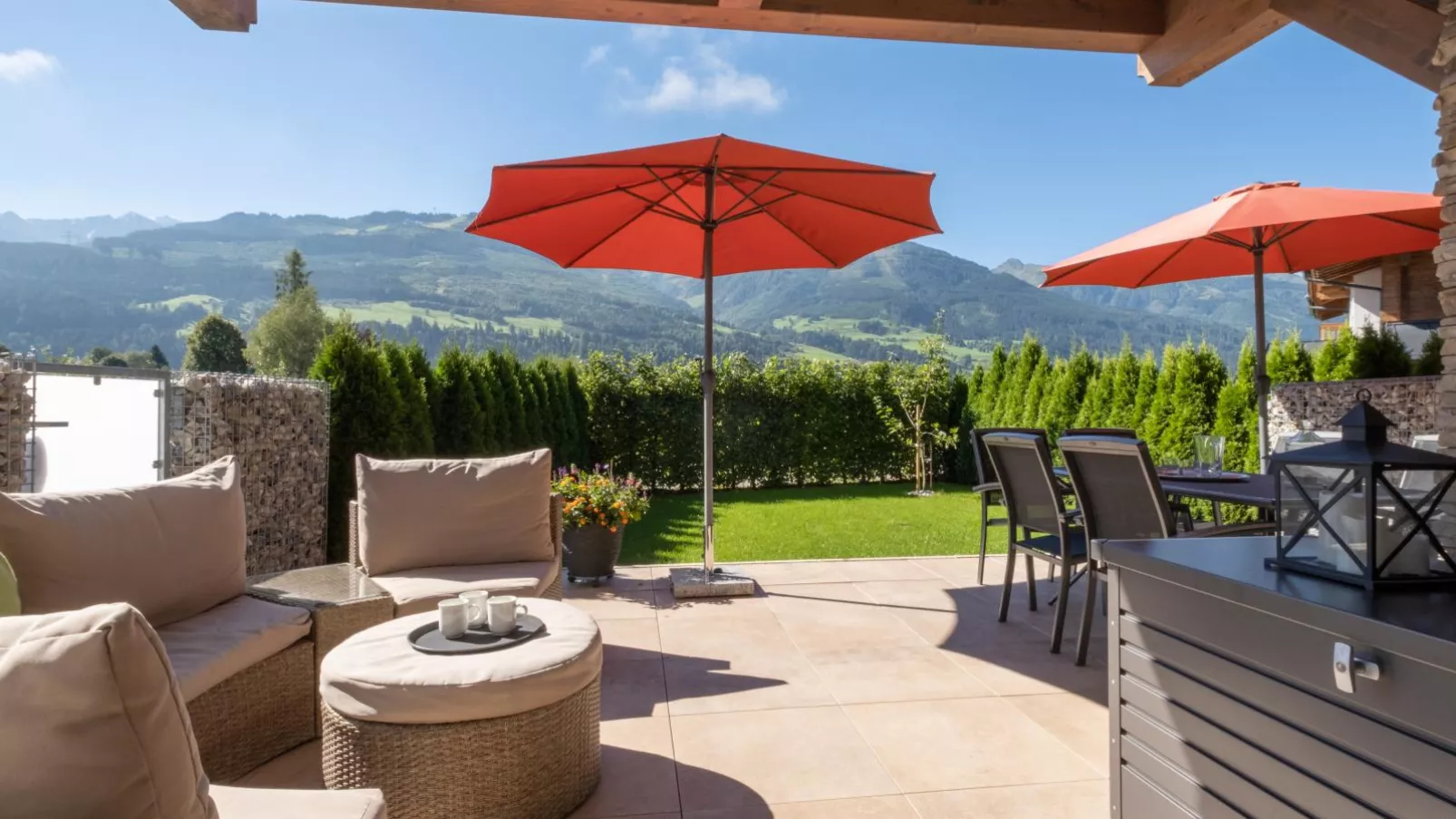Sonnen Lodge Kaprun-Gardens summer