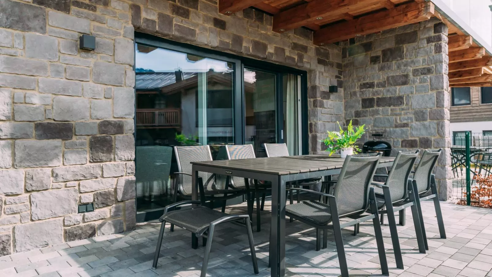 Tauern Lodge XL-Terrace balcony