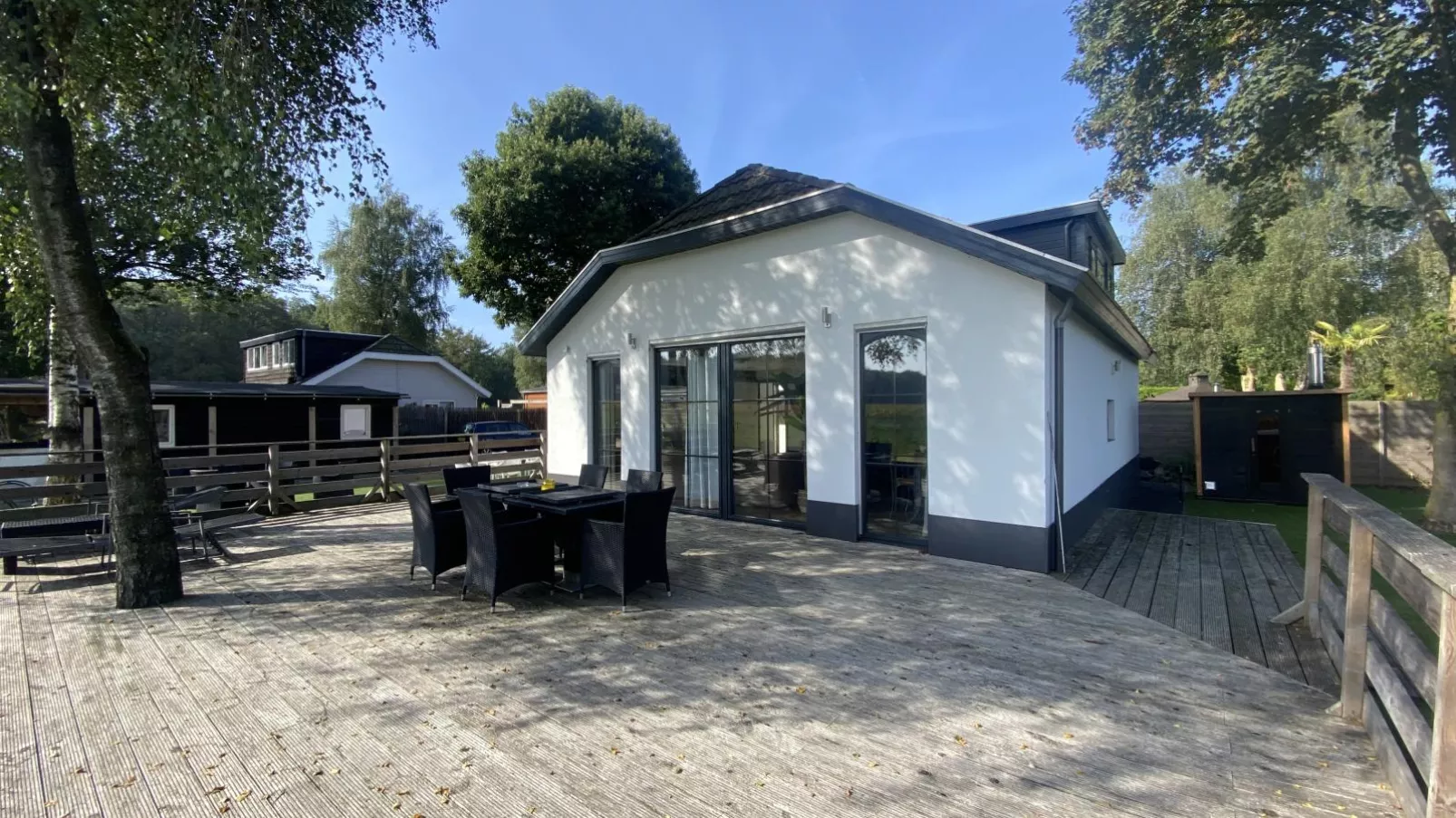 De Kolibrie-Exterior summer