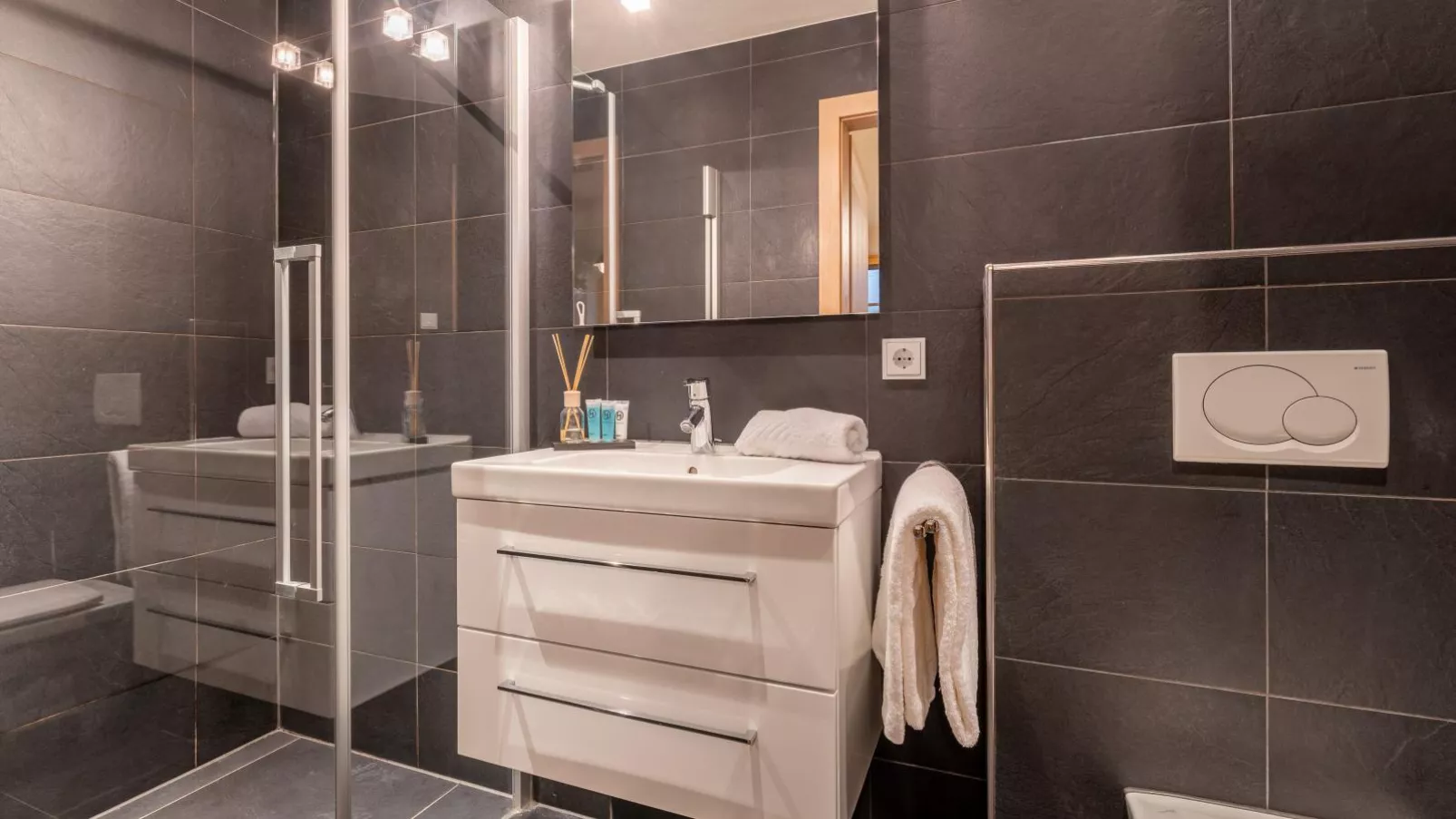 Chalet Erlebnishaus I-Bathroom