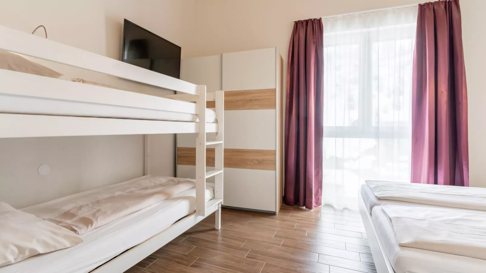 Emma Top 4-Bedroom