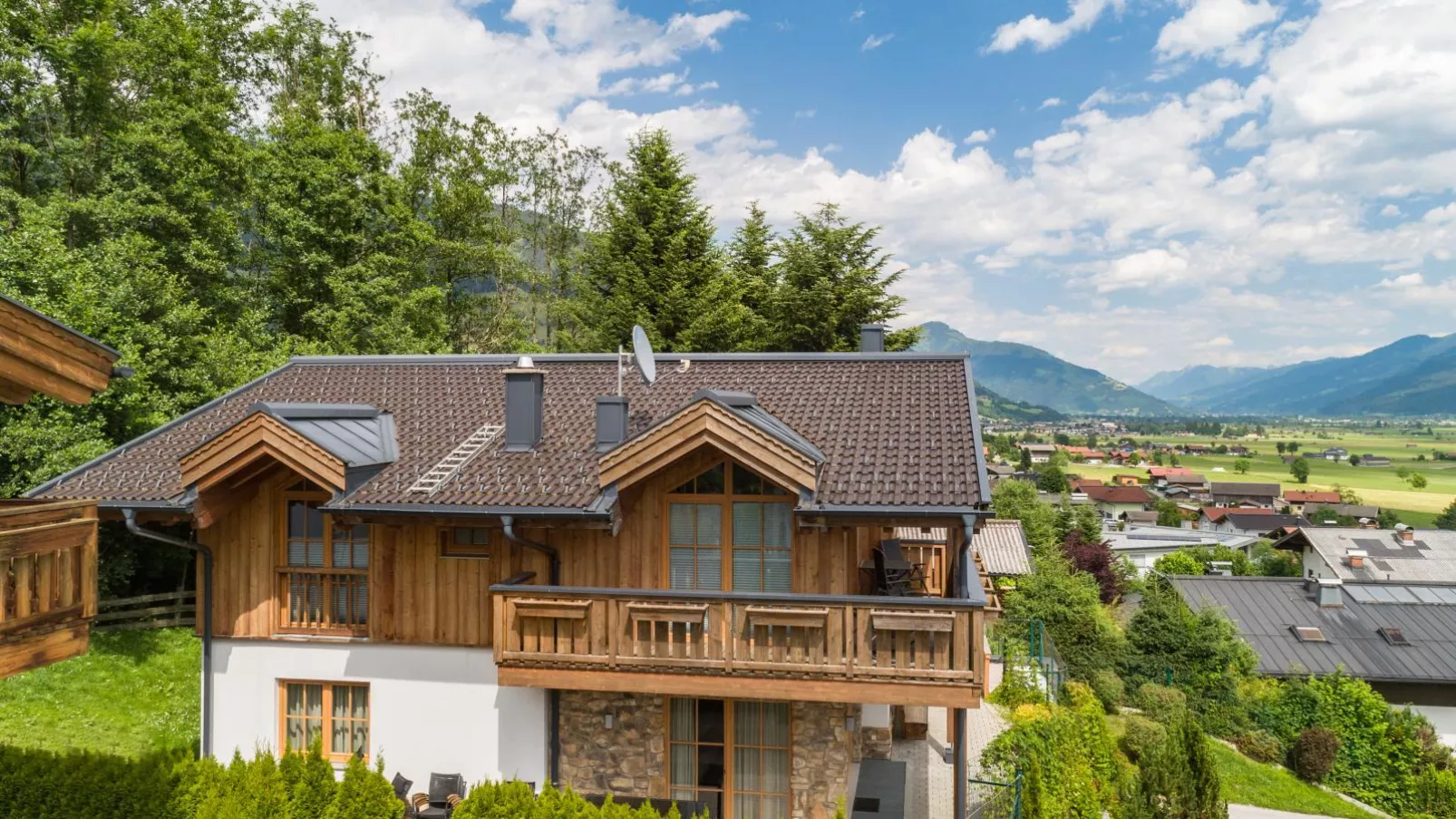 Chalet Erlebnishaus I-Exterior summer