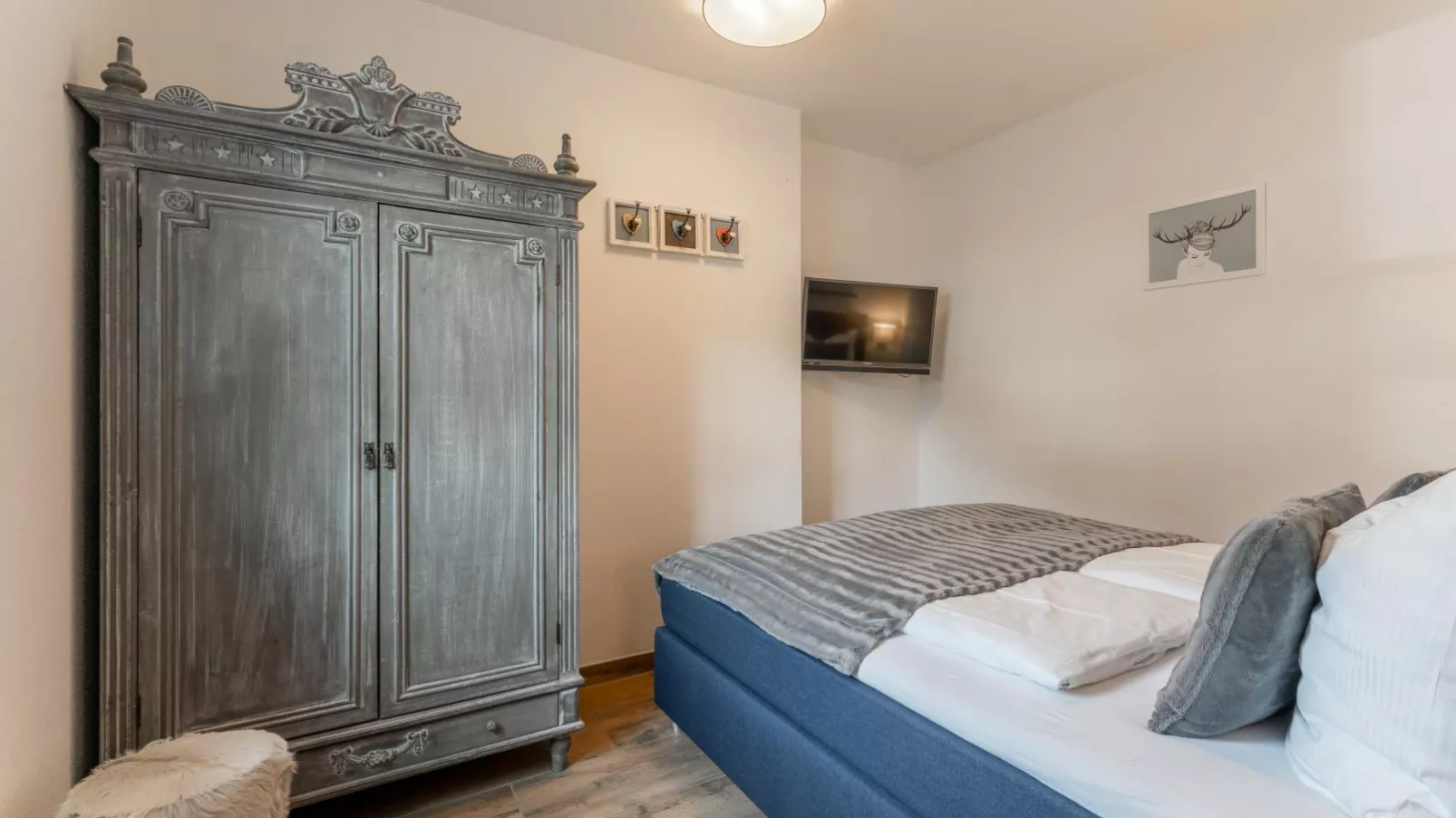 Green Garden Lodge B3-Bedroom