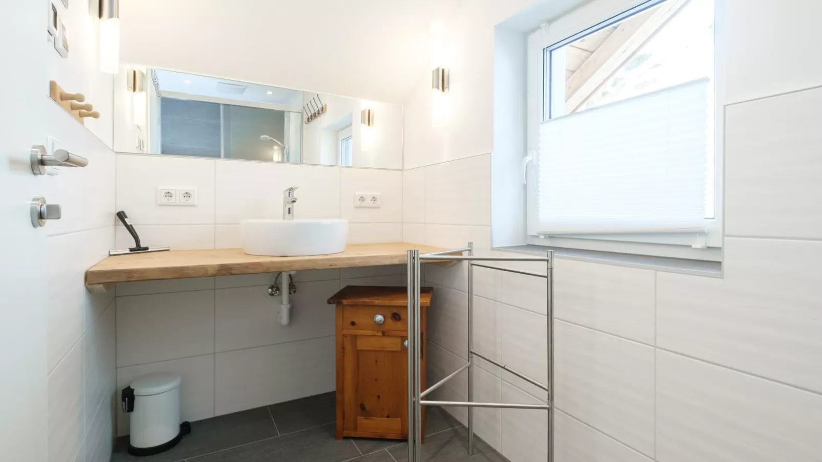 Kobelhäusl bei Hause - Yannick-Bathroom