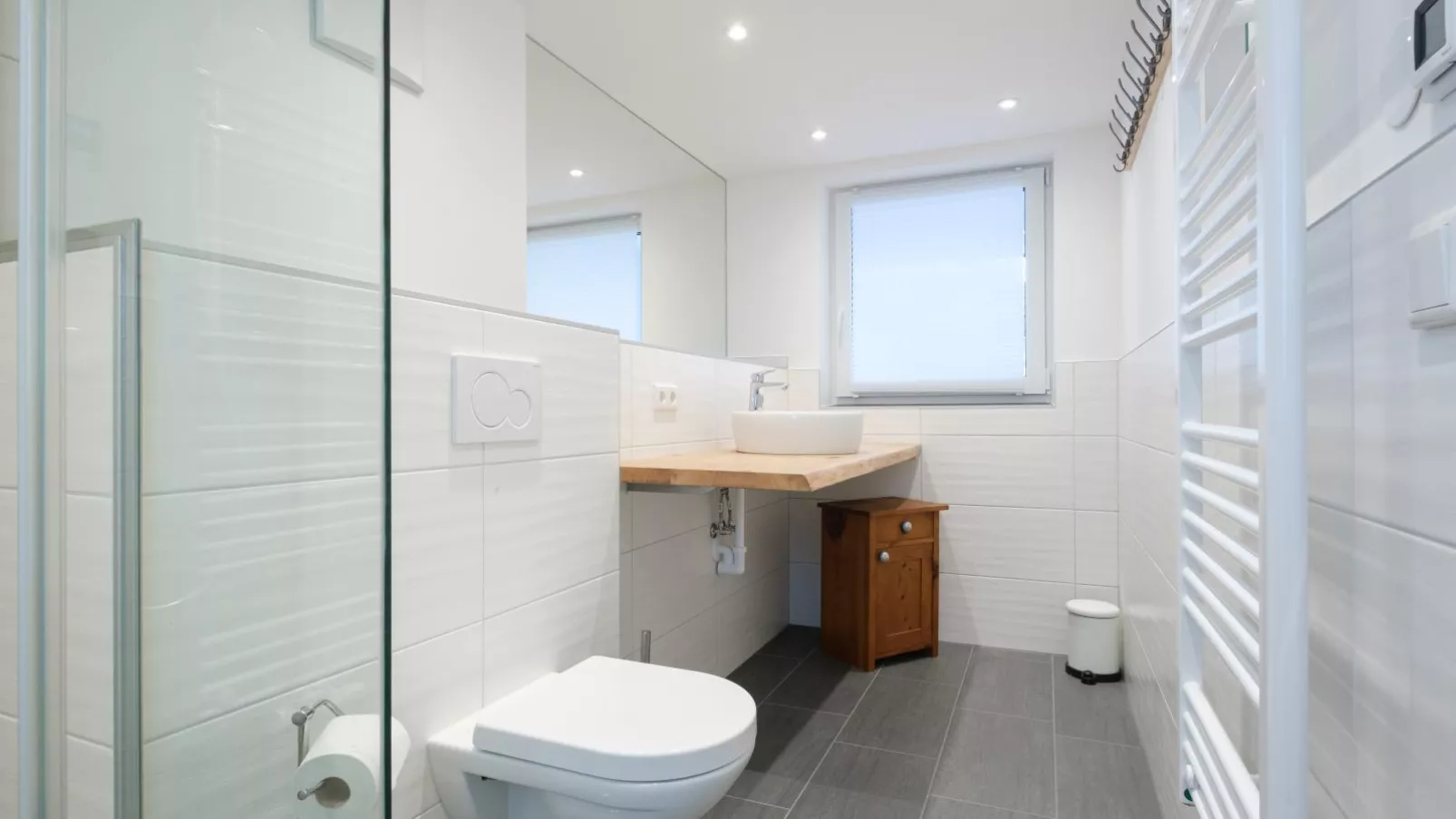 Kobelhäusl bei Hause Groß-Bathroom