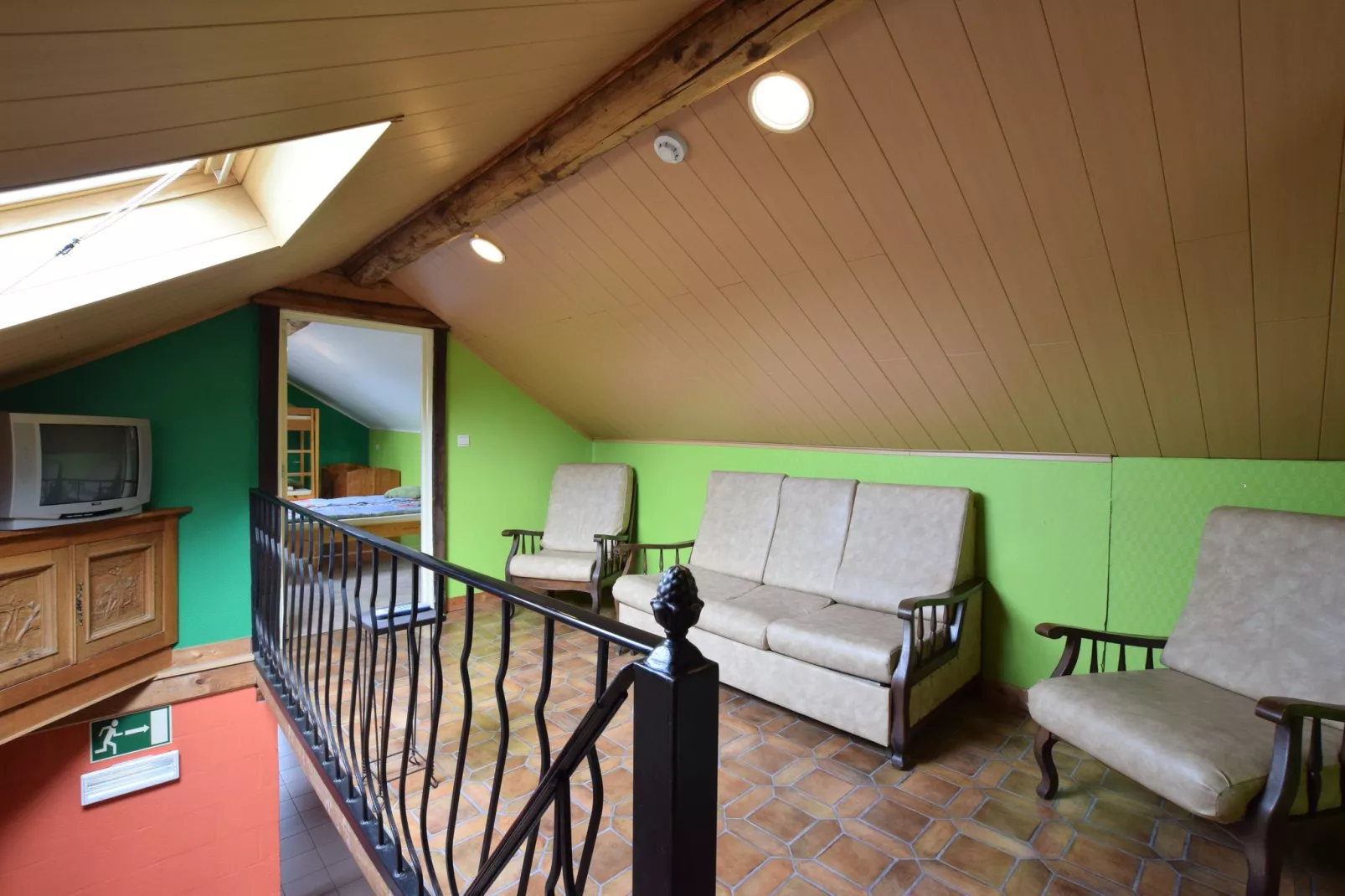 Dans les Champs-Living room