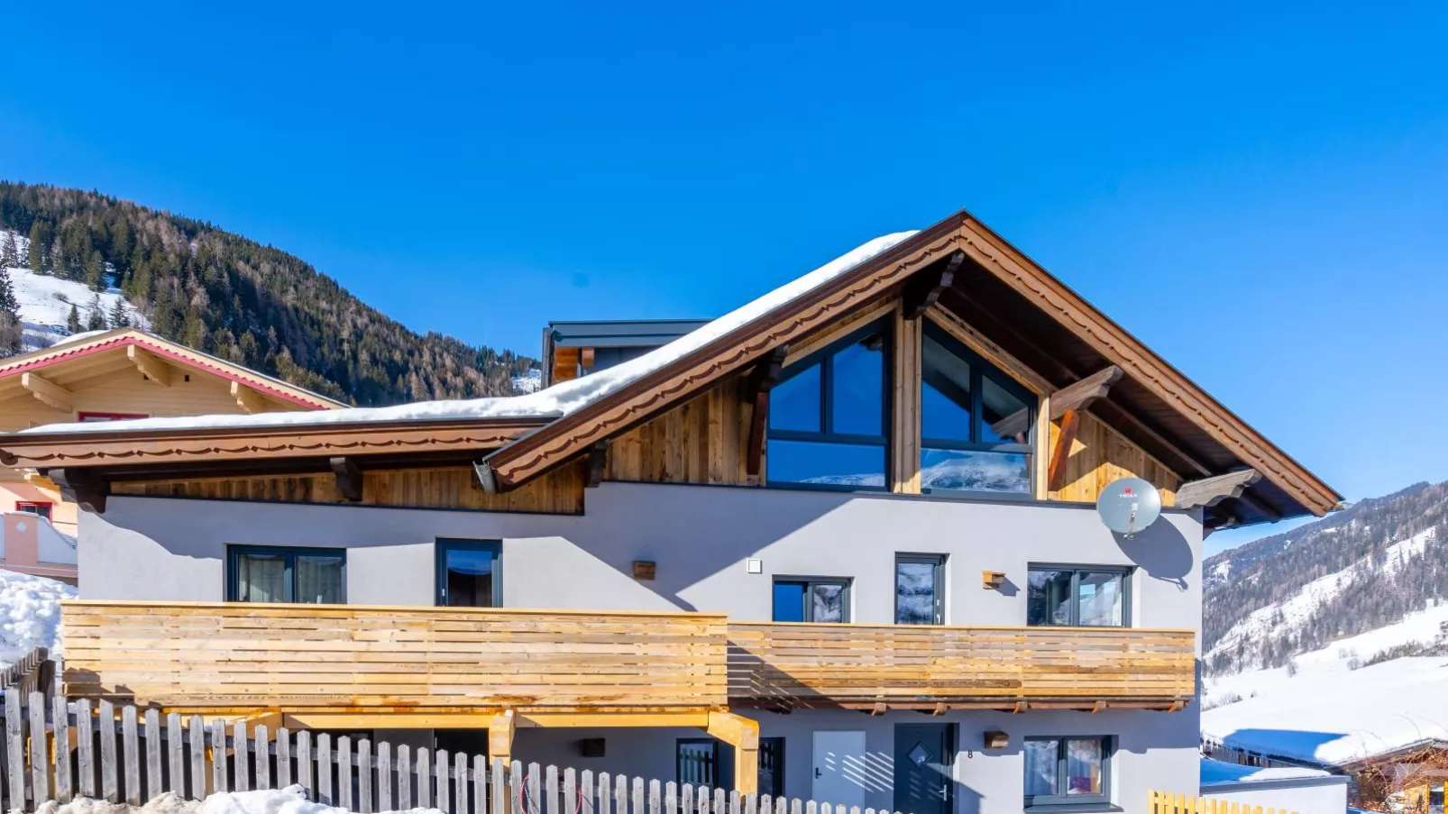 Stacherl-Exterior winter