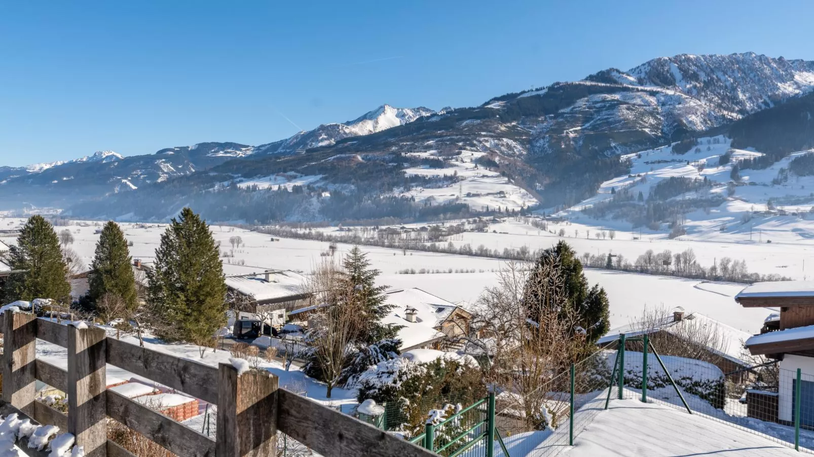 Chalet Erlebnishaus II-View winter