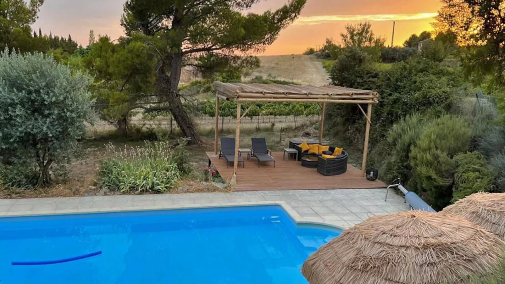 Villa Cantirane-View summer