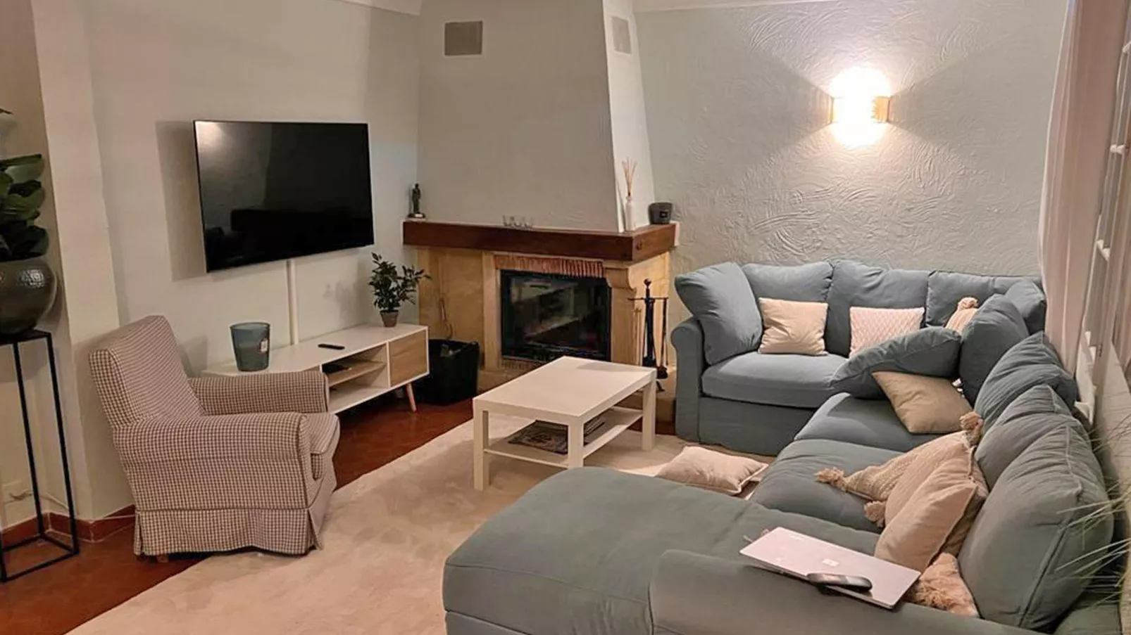 Villa Cantirane-Living room