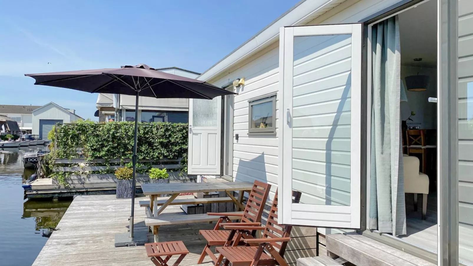 Blauwborst 24-18-Balcon-terrasse
