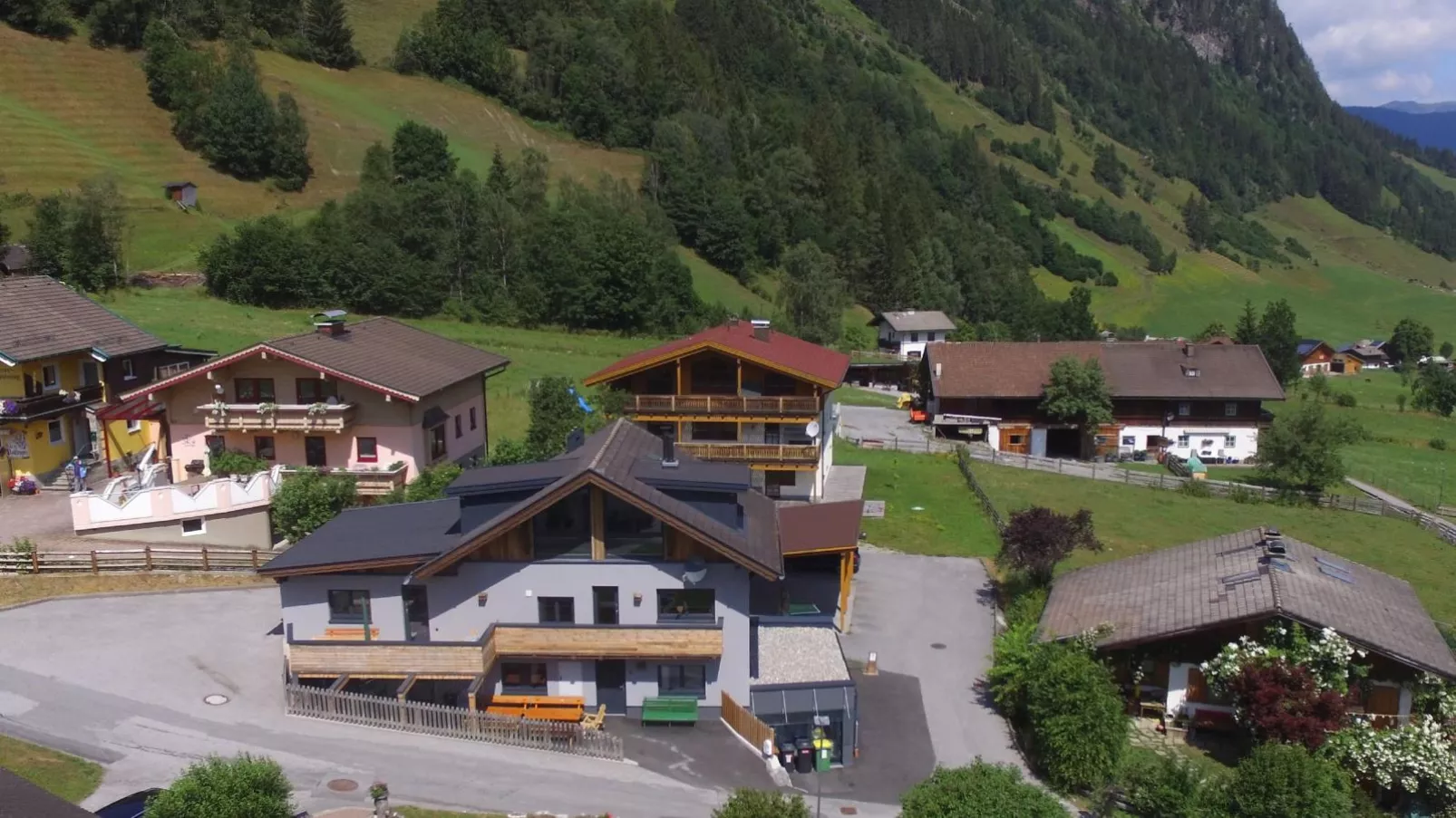 Stacherl-Exterior summer
