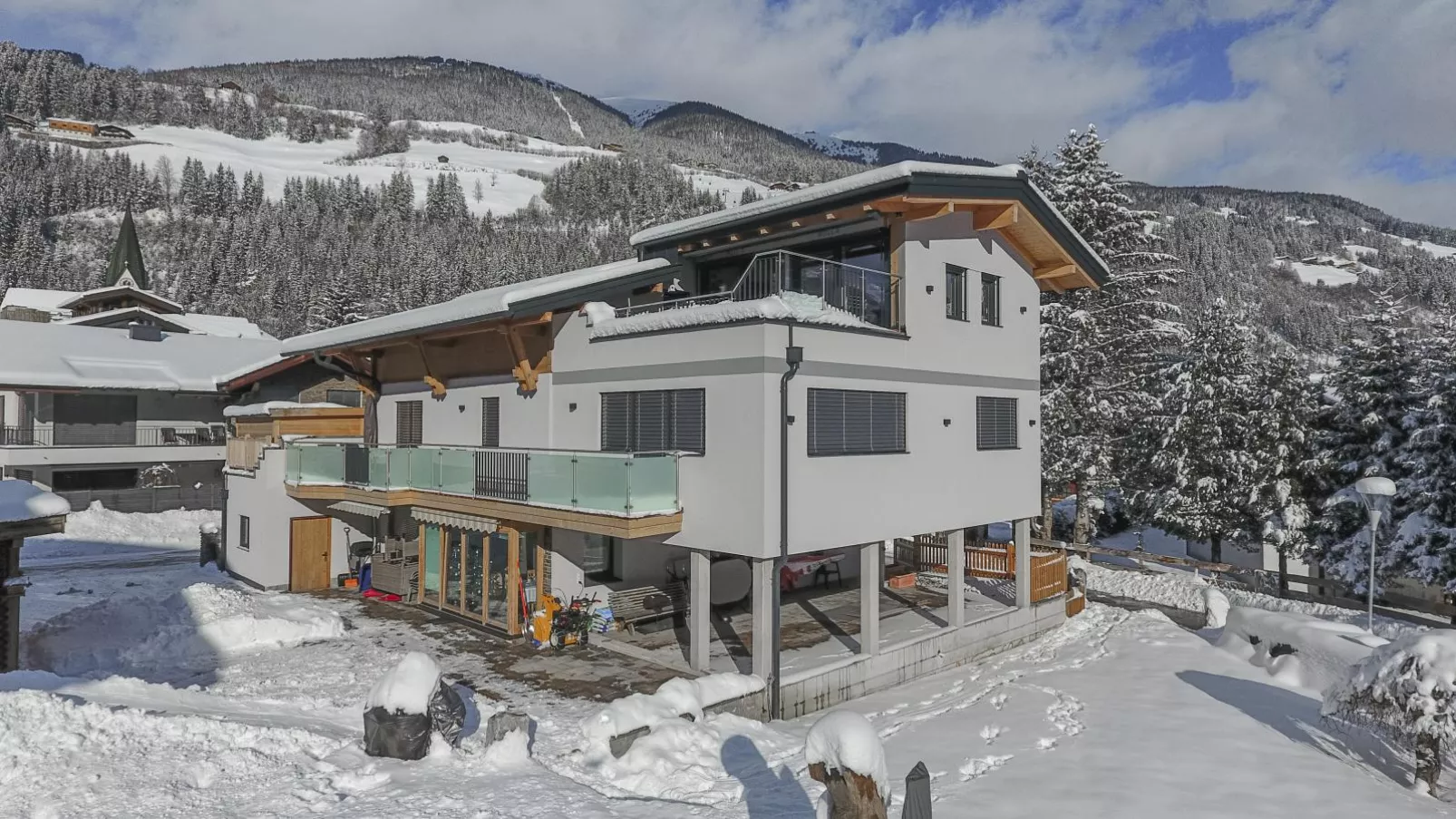 Krammer Großvenediger-Exterior winter