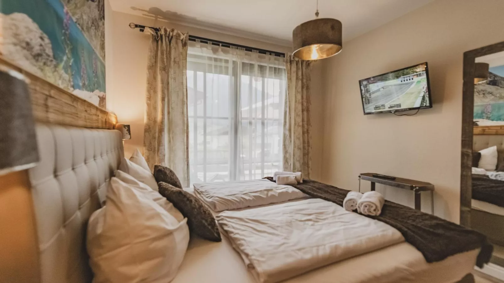 Green Garden Lodge B1-Bedroom