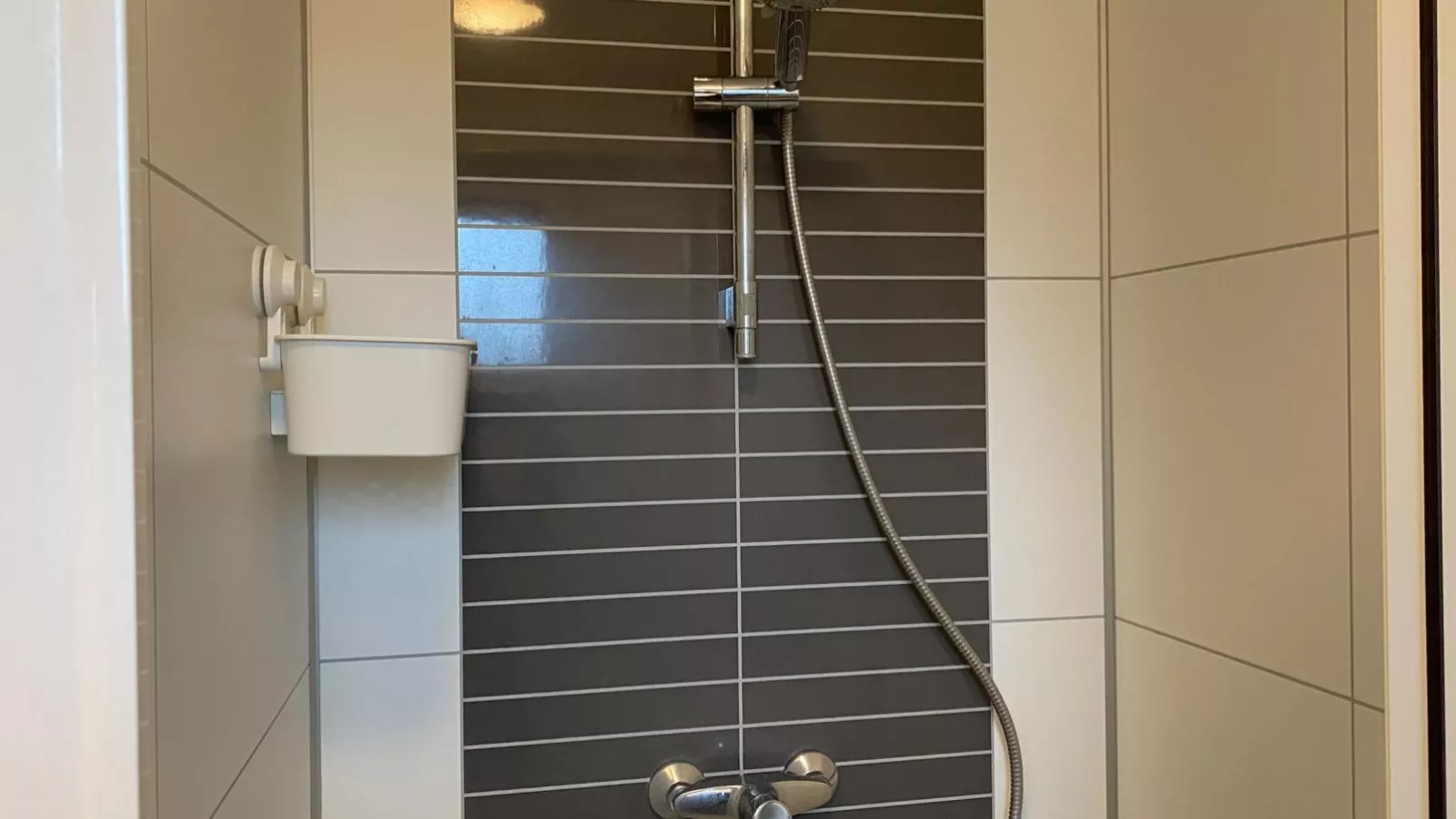 Purperreiger 24-32-Bathroom