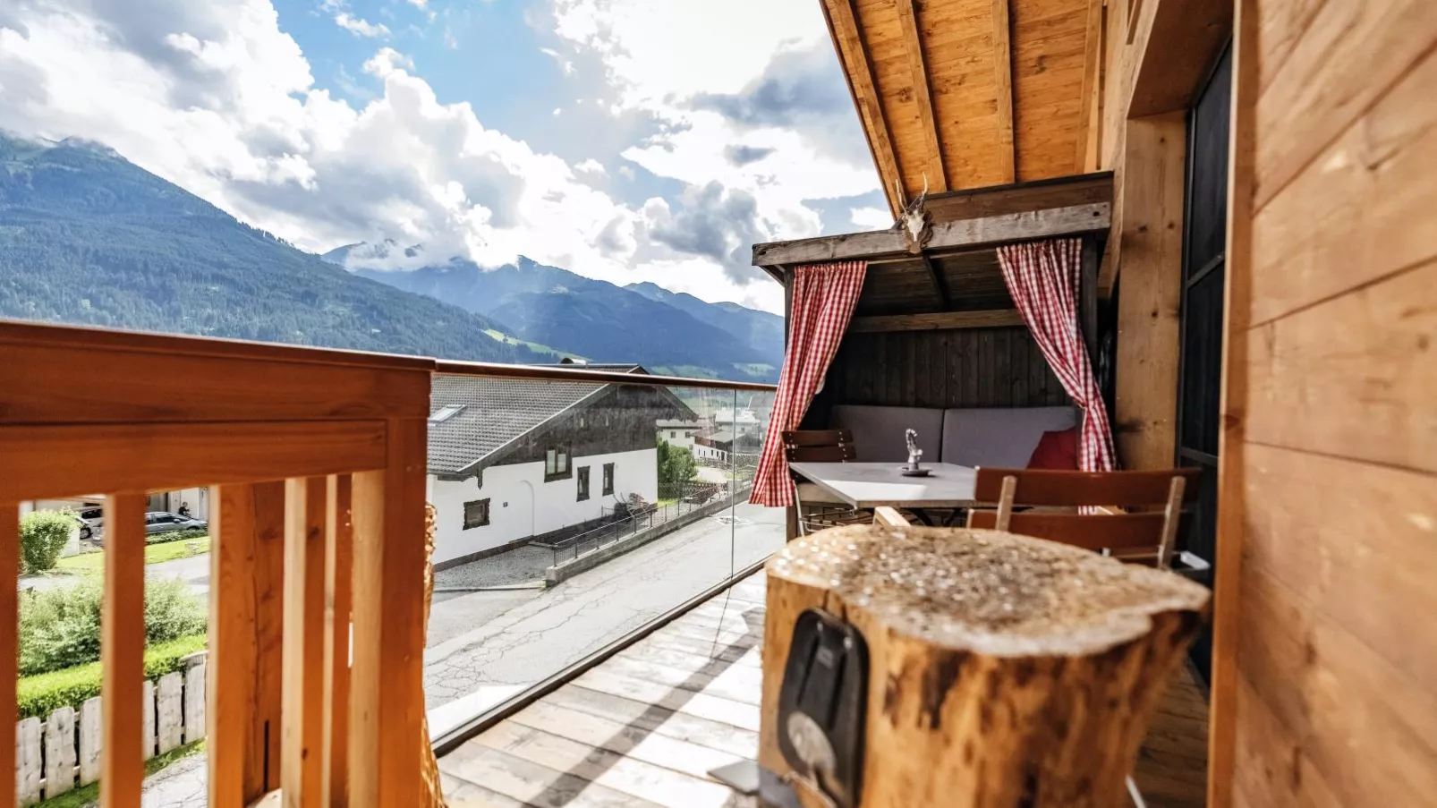 Green Garden Lodge B1-Terrace balcony