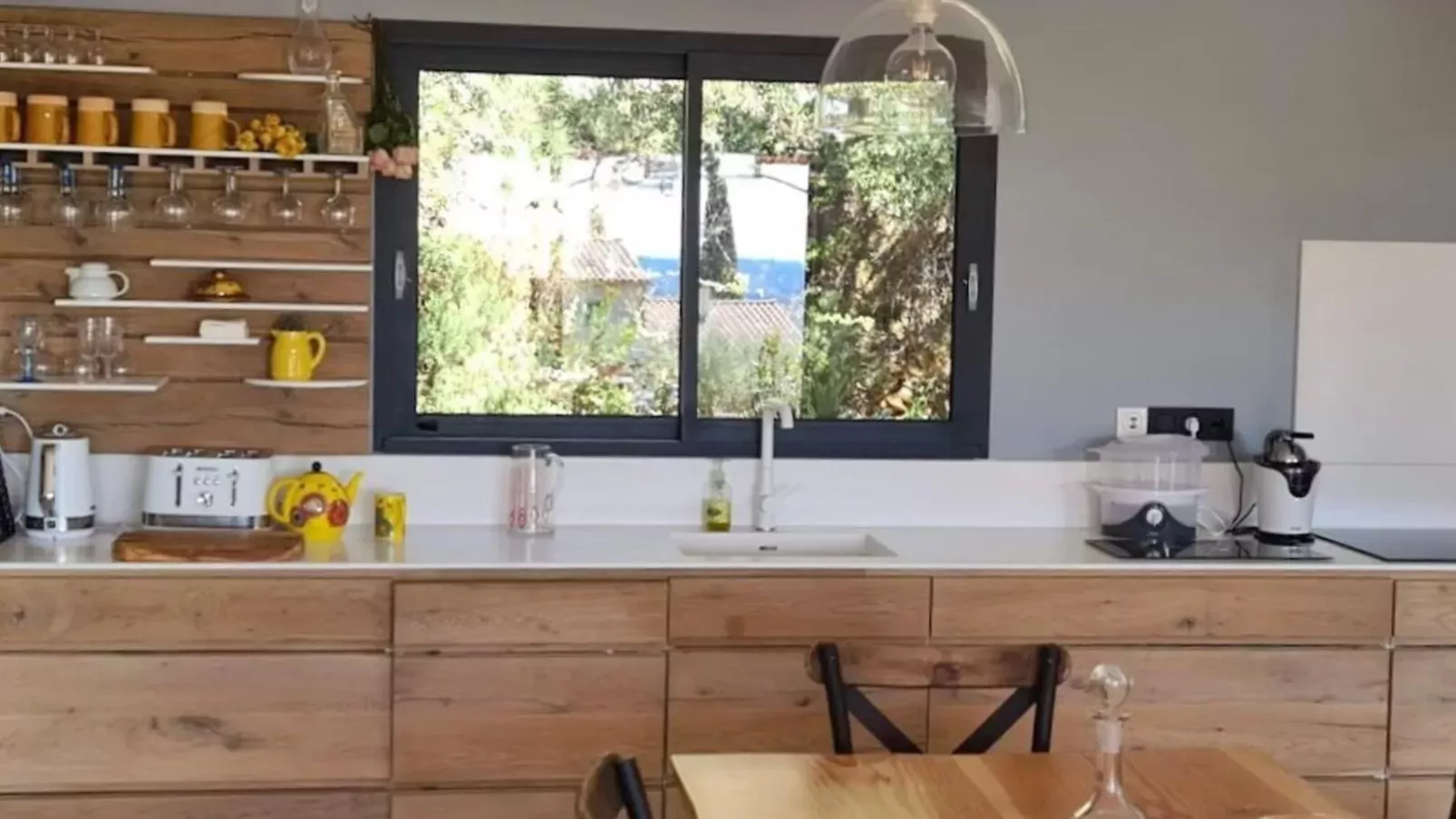 Saint Véran-Kitchen