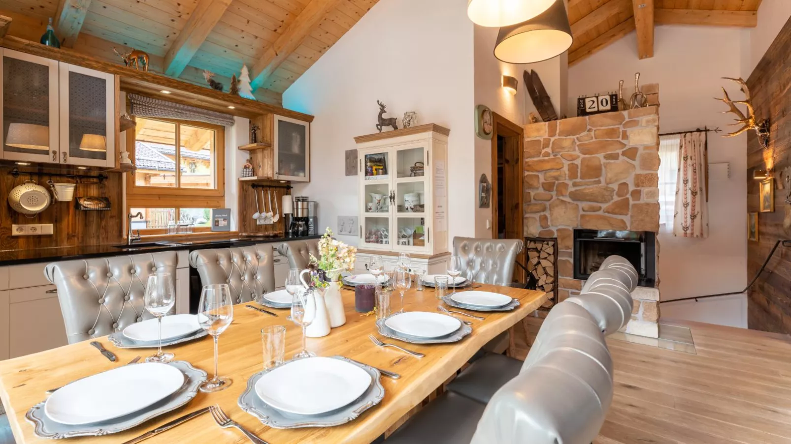 Maier Alm-Dining room