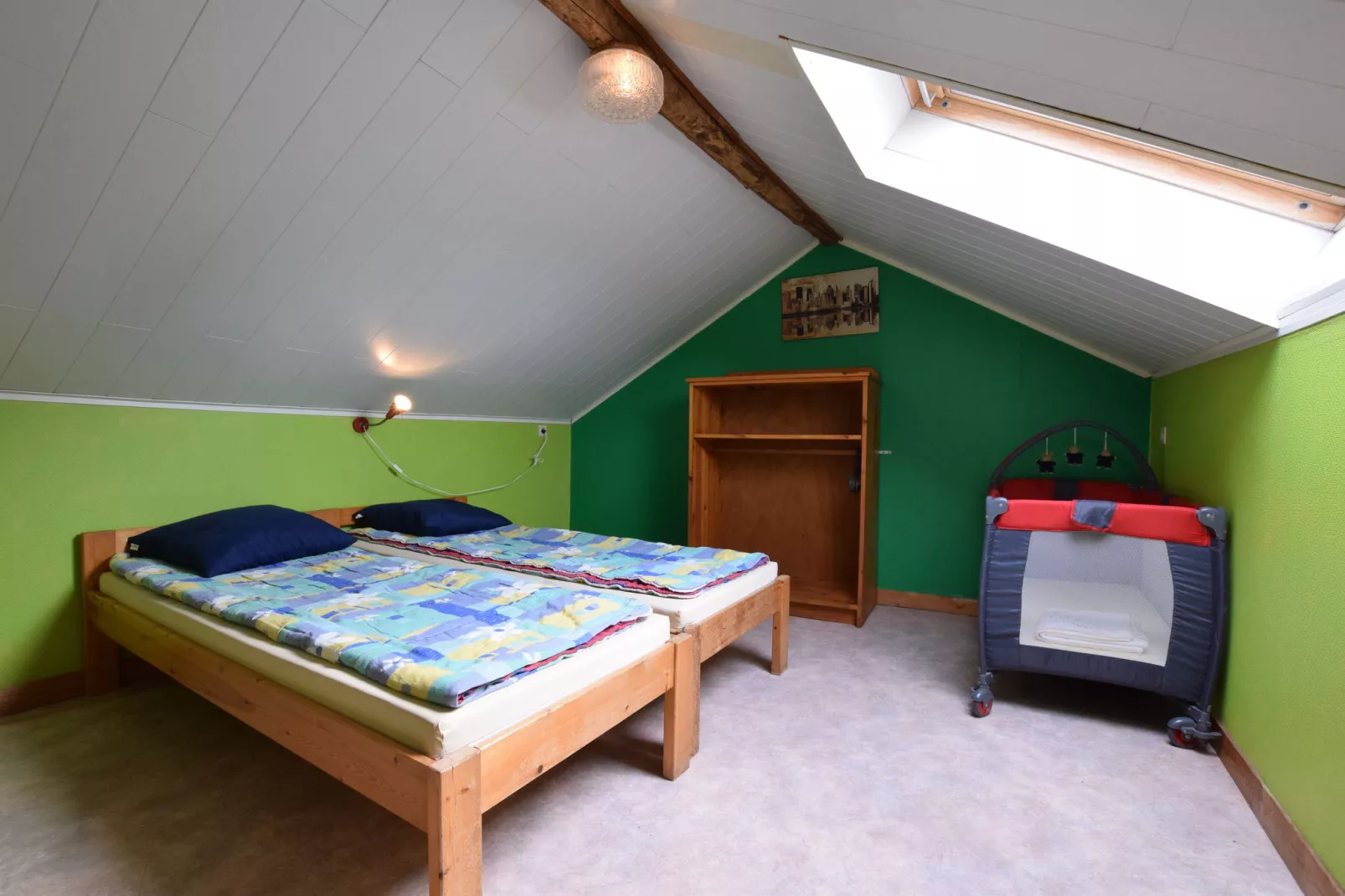 Dans les Champs-Bedroom