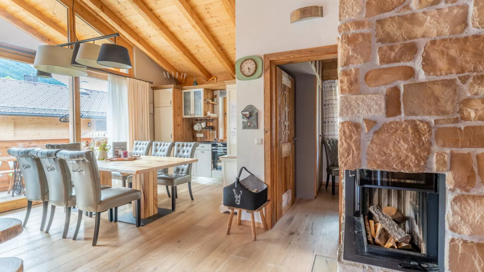 Maier Alm-Dining room