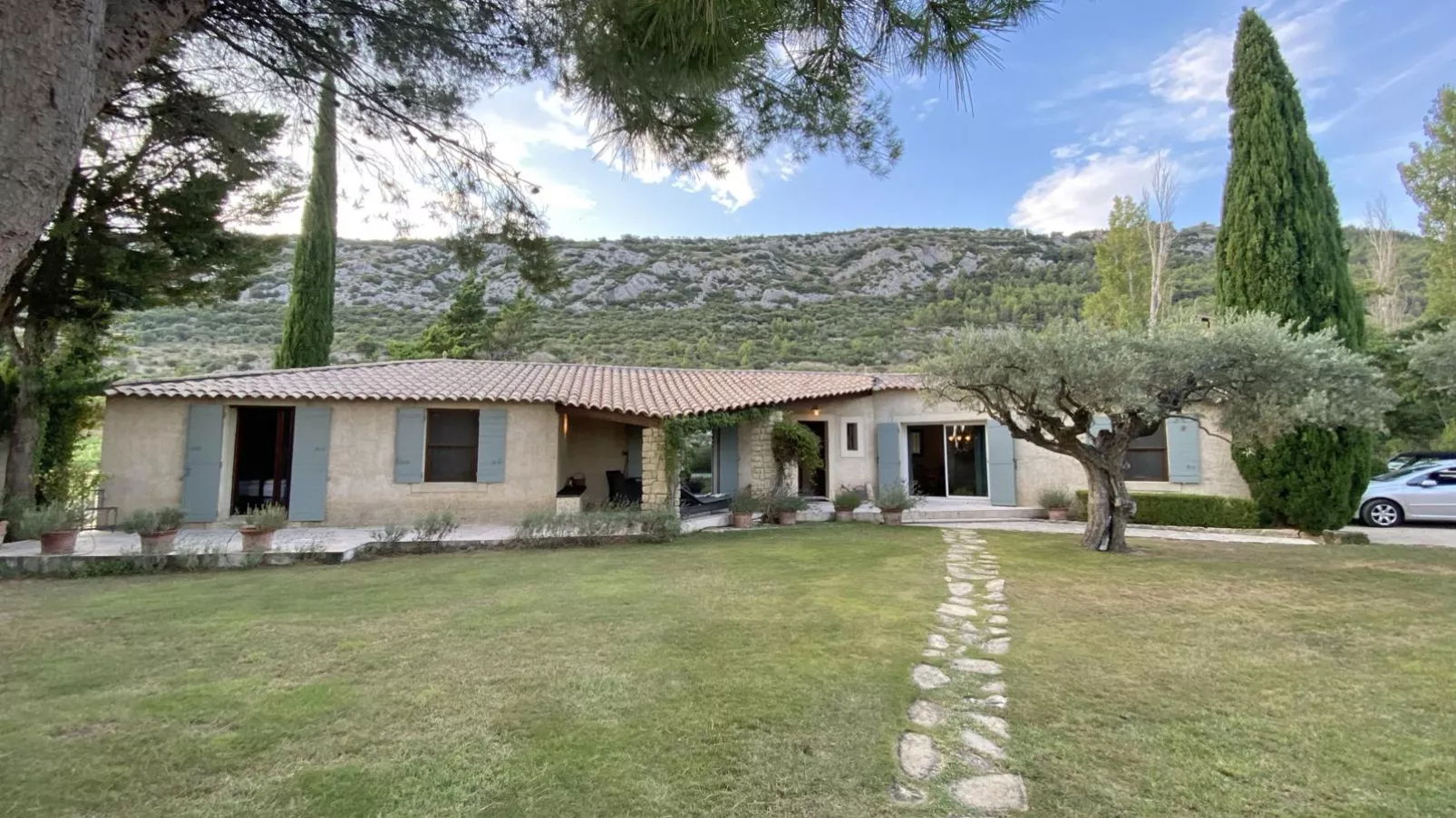 Le Mas Romarin-Exterior summer
