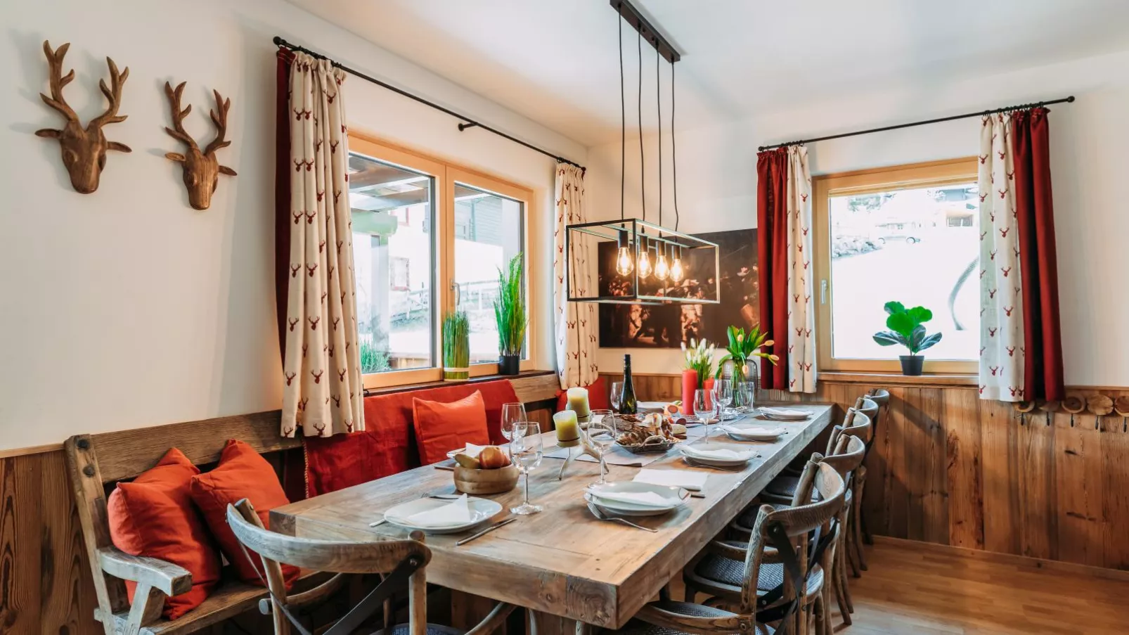 Grubereck-Dining room