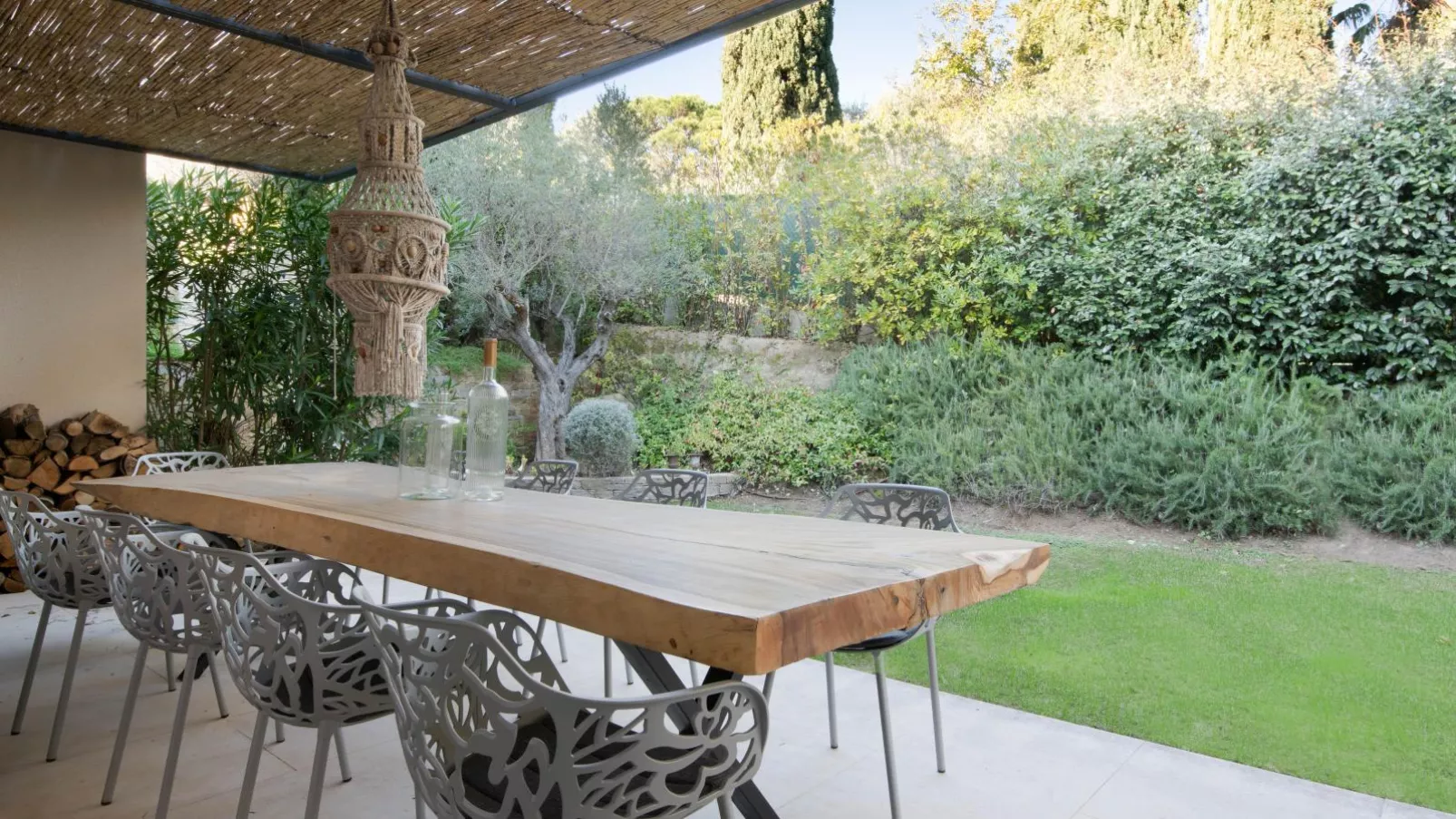 Villa Ghislaine-Terrace balcony