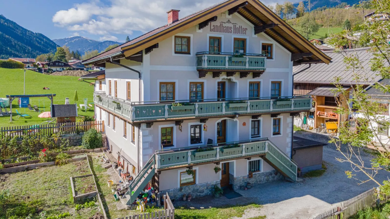 Landhaus Hotter 26-Außenbereich Sommer