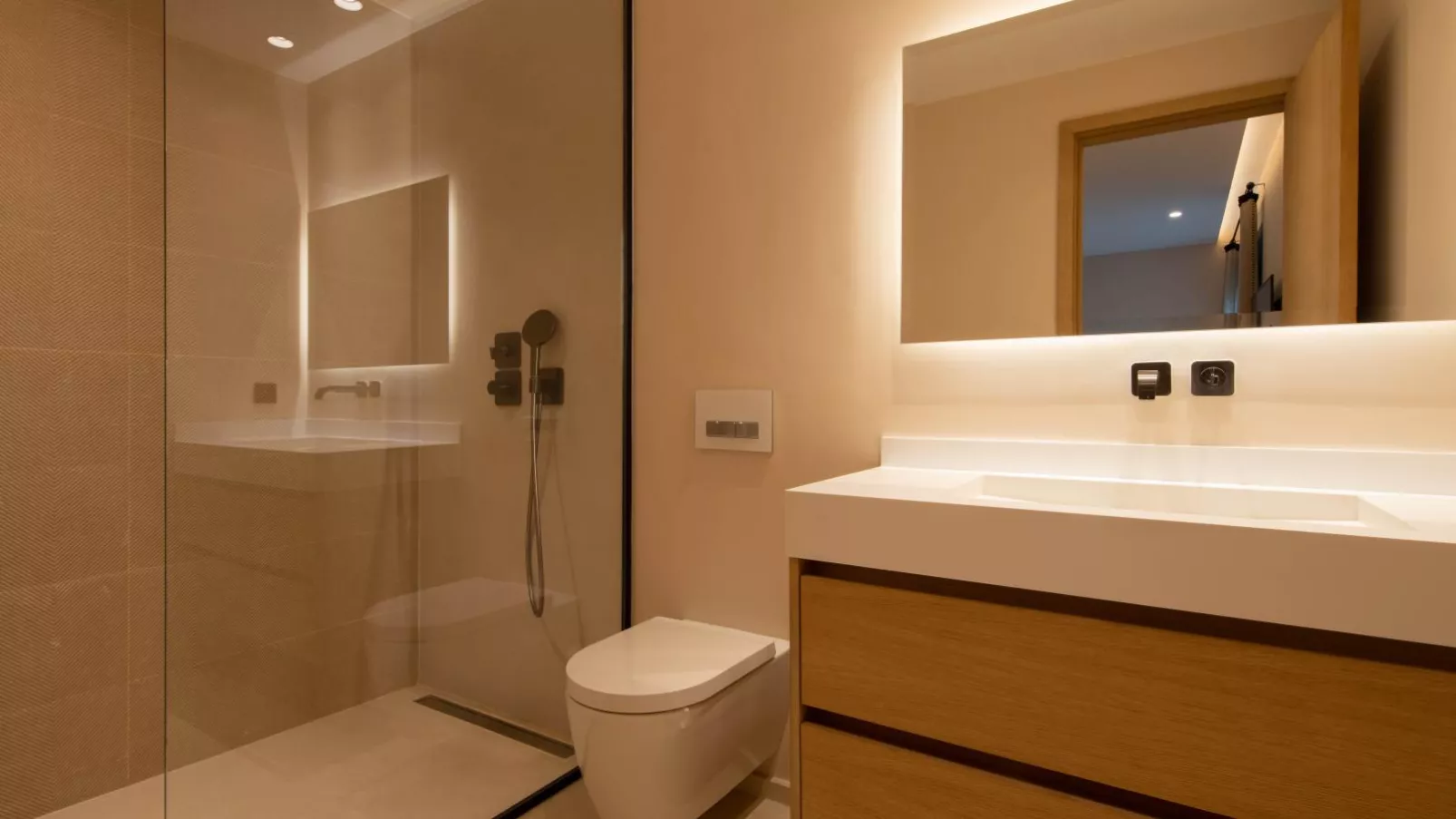 Villa Ghislaine-Bathroom