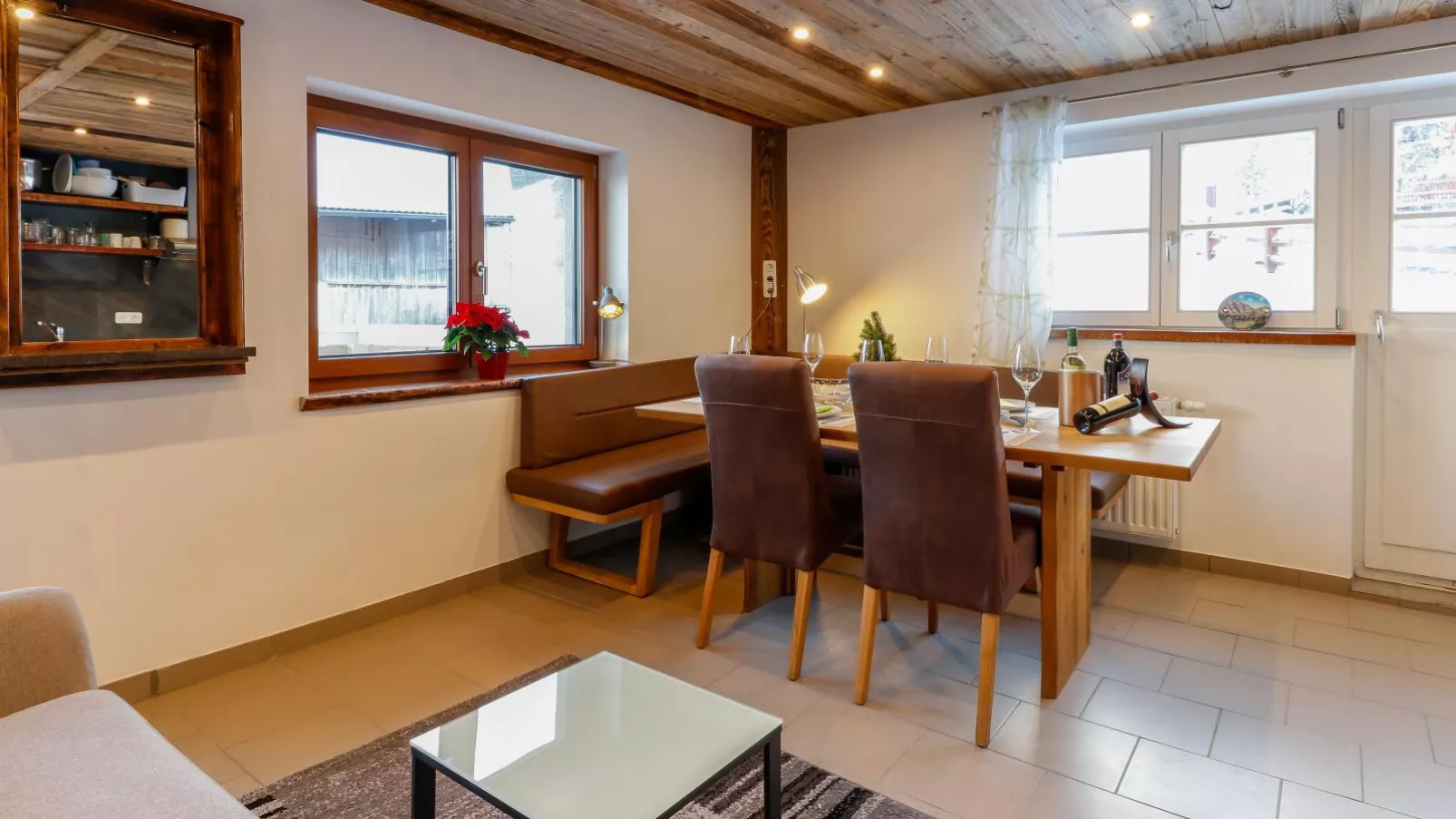 Golden Hirsch-Dining room