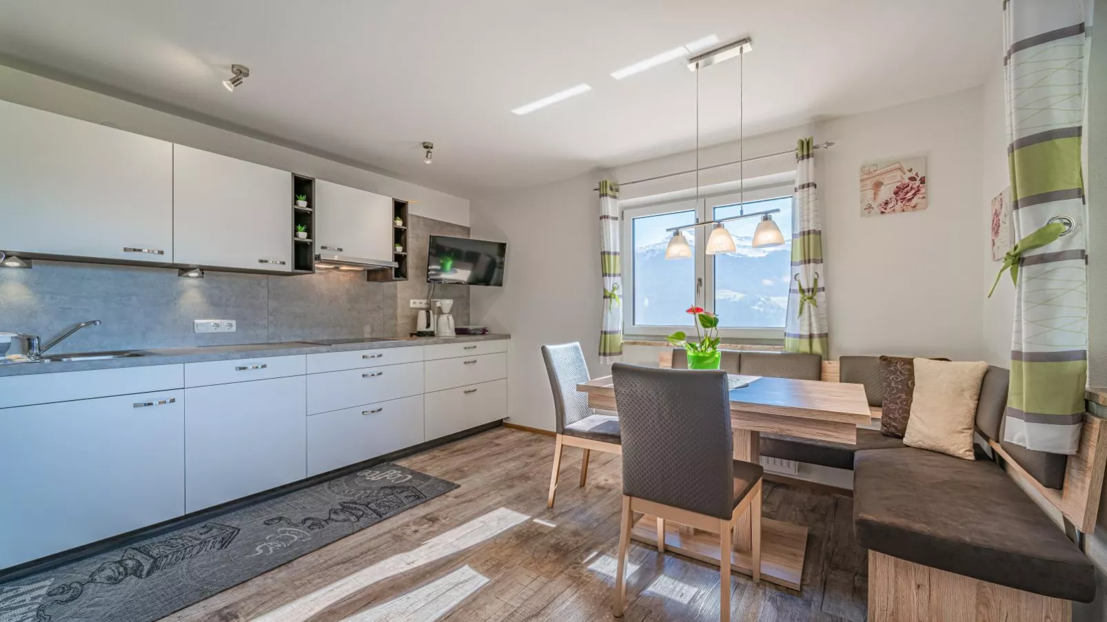 Gipfelblick-Dining room