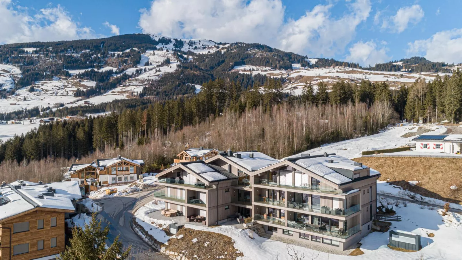 Tauern Juwel Top 8-Exterior winter
