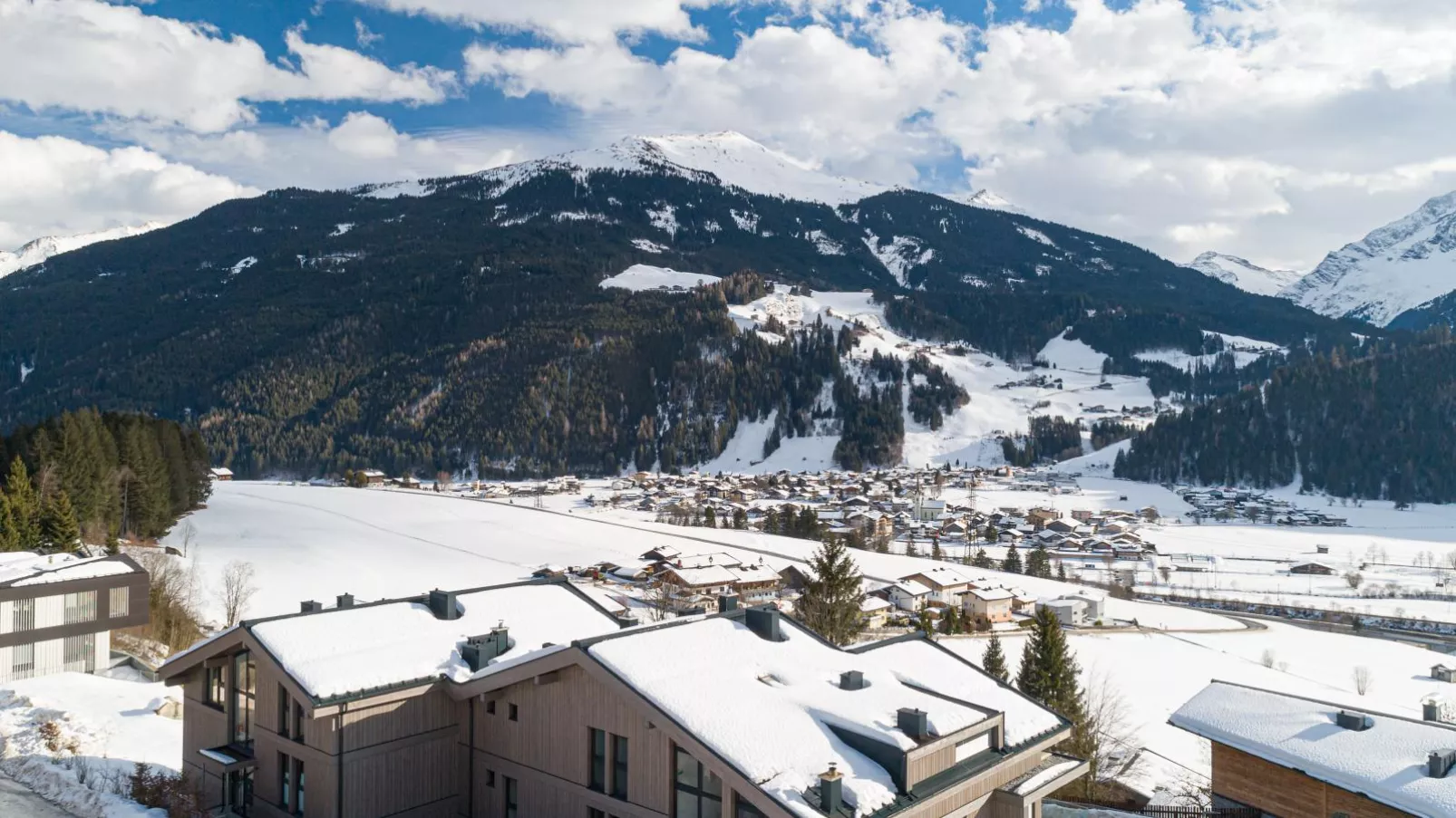Tauern Juwel Top 8-Exterior winter