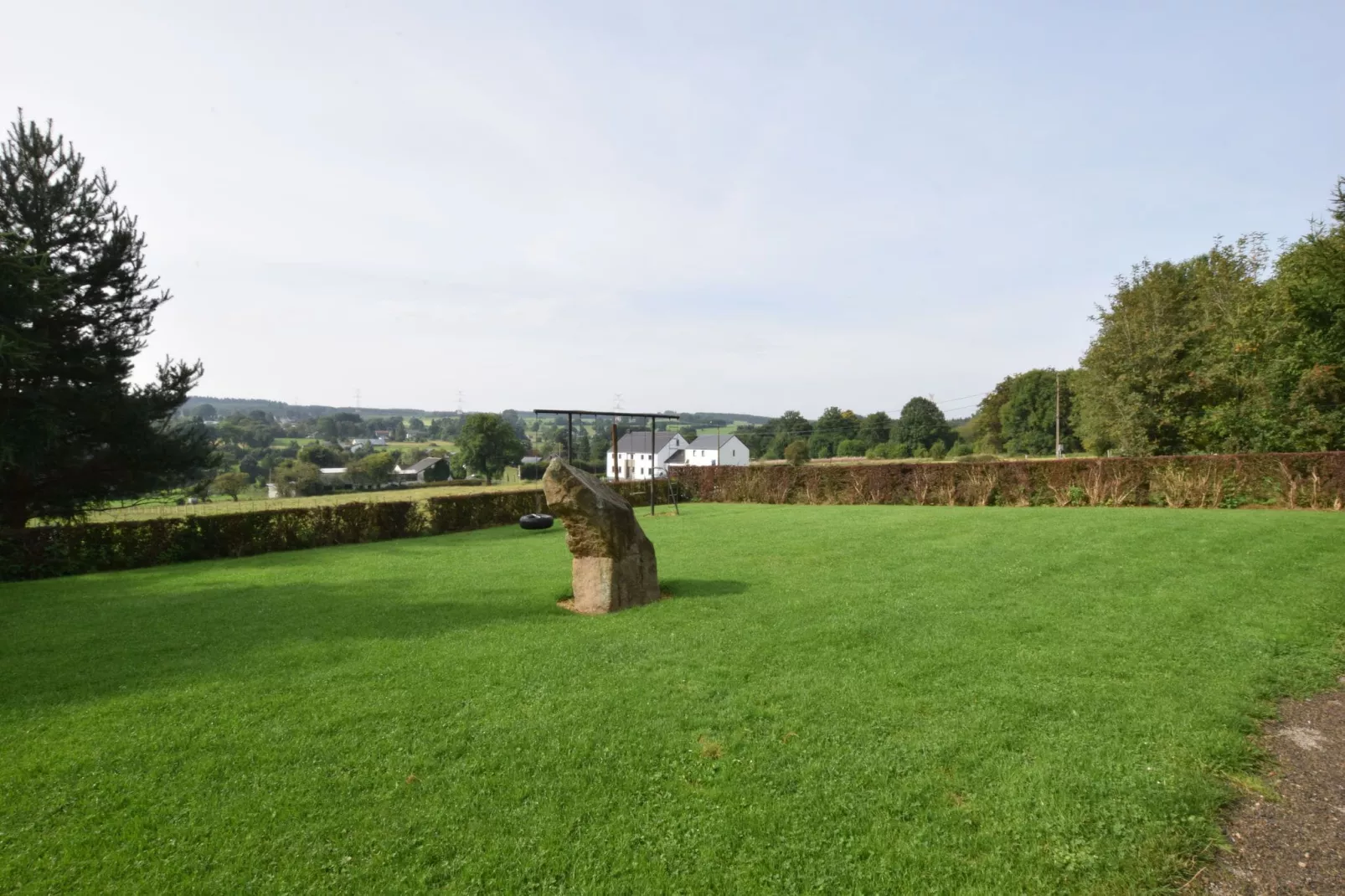 Dans les Champs-Gardens summer