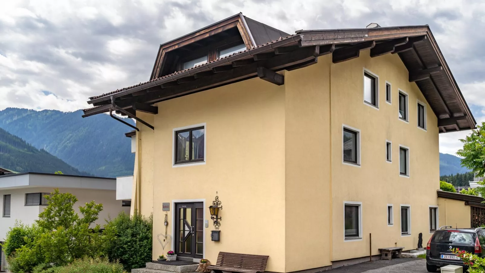 Haus-Verena-Exterior summer
