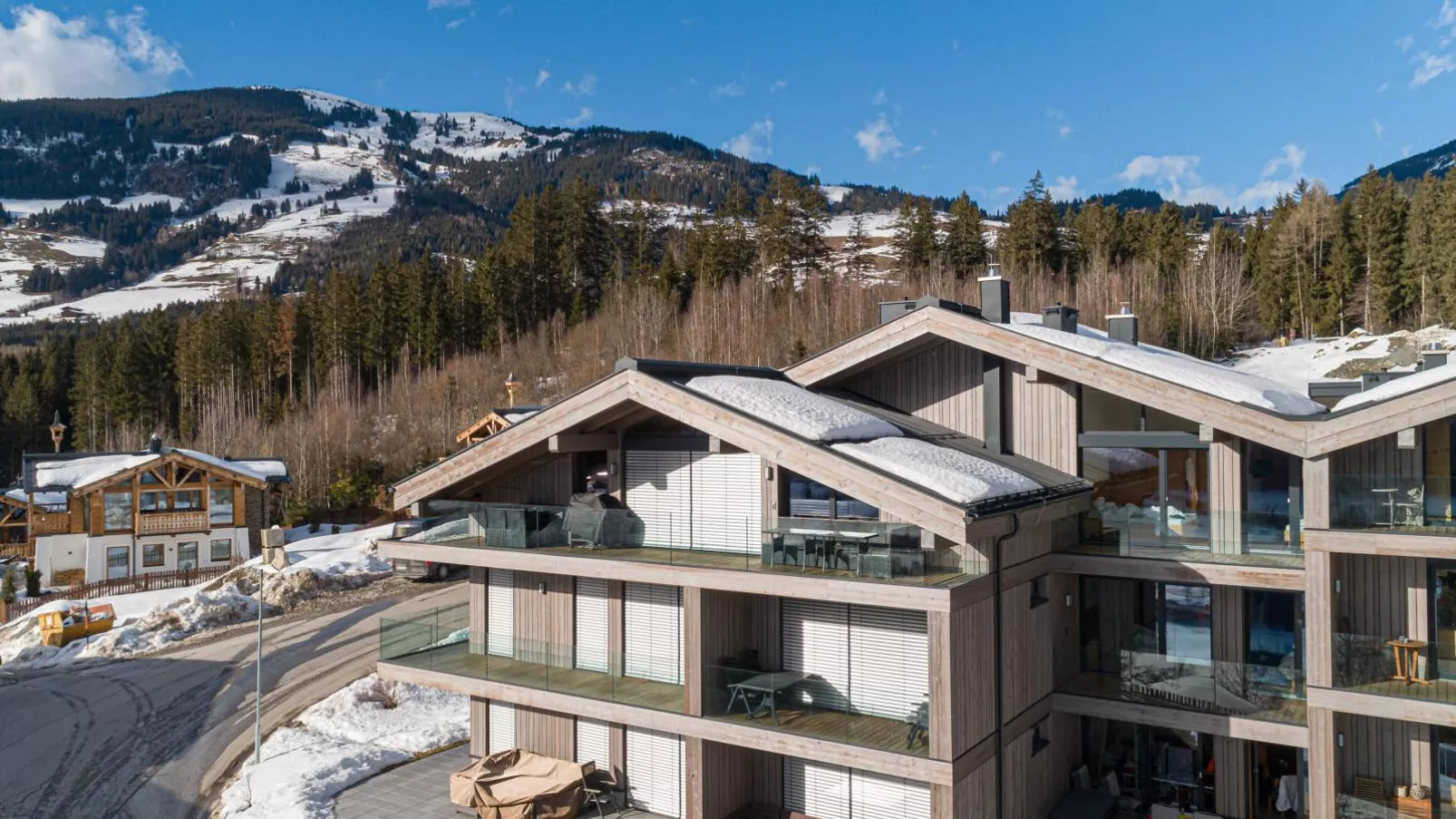 Tauern Juwel Top 8-Exterior winter